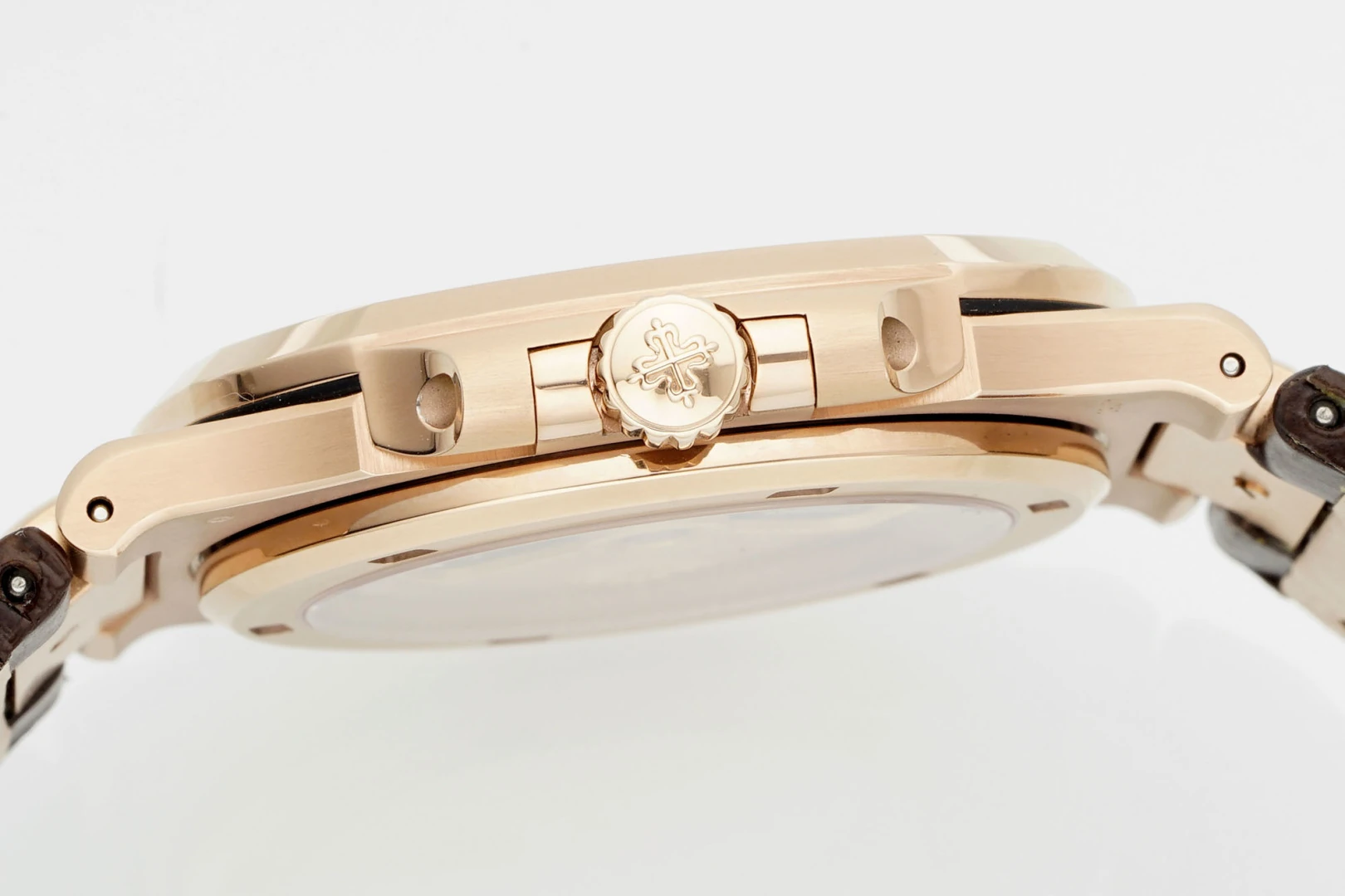 0a8b414330d46ea AMO Watch