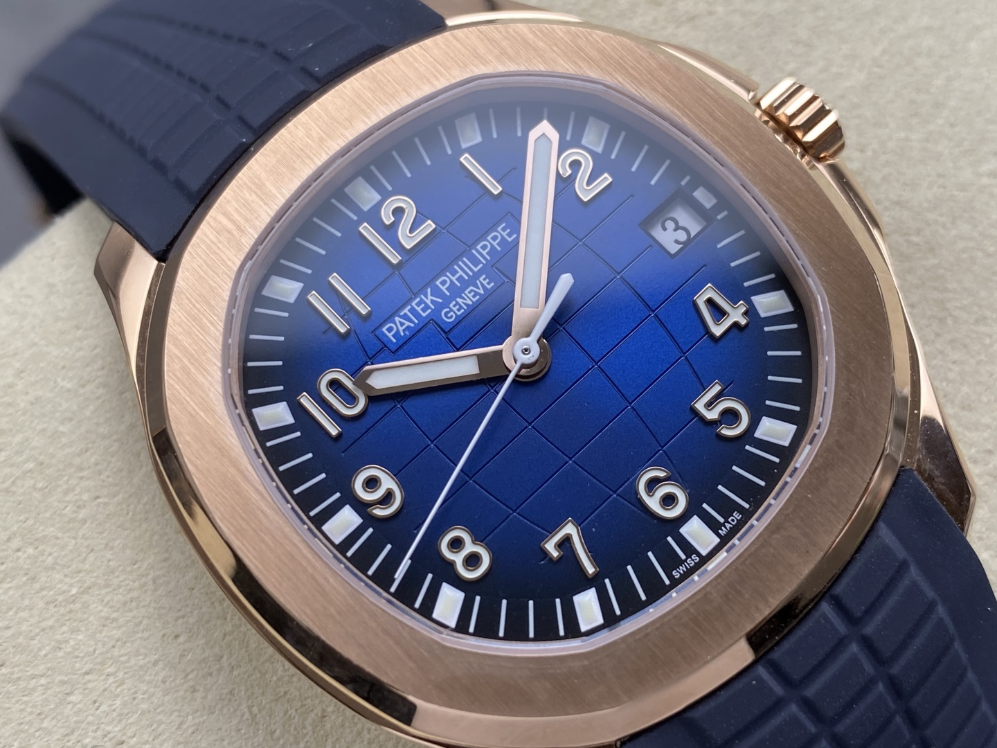 1786b763a897b1a AMO Watch