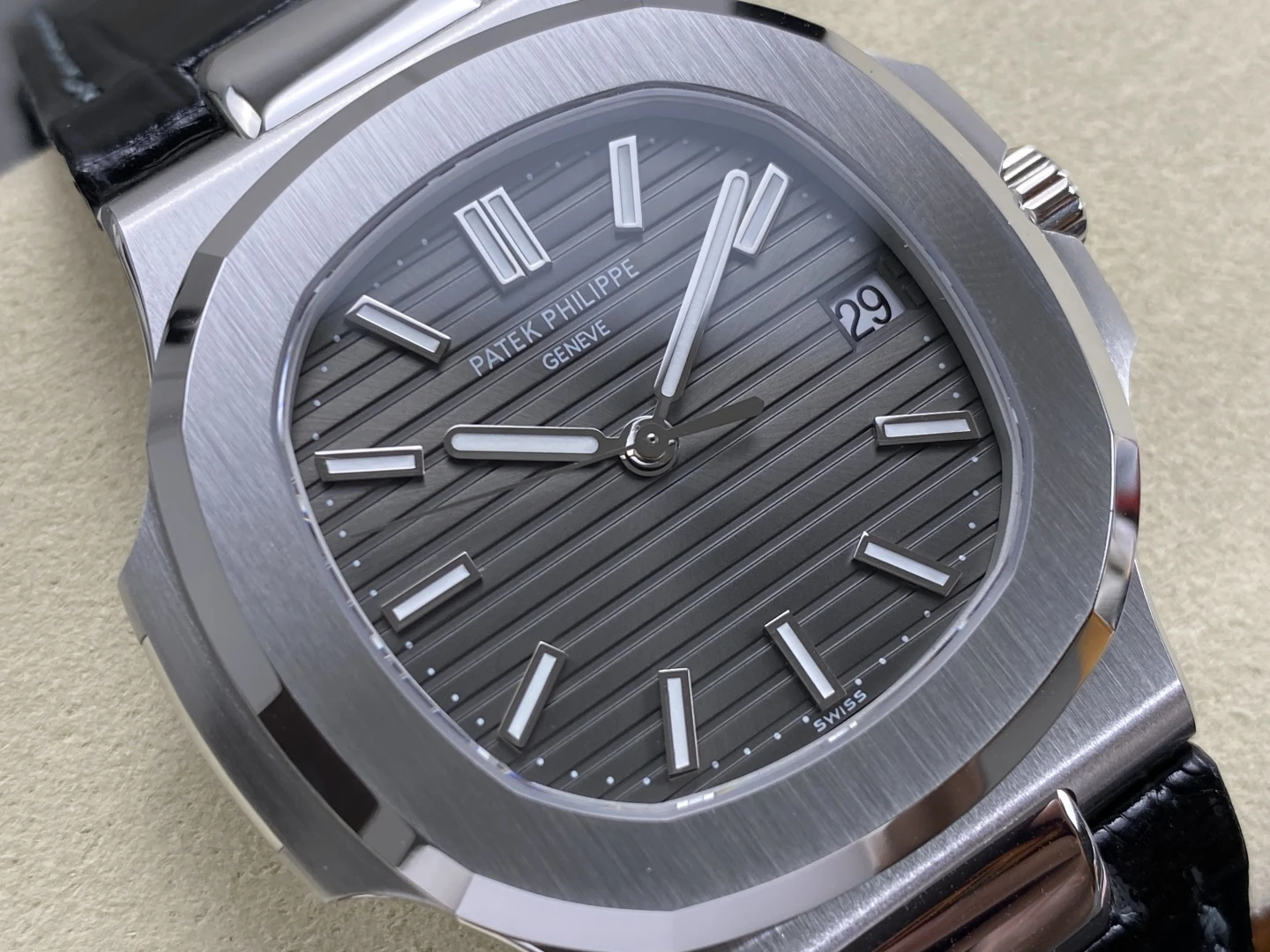 18ed151feebc2de 阿默表行AmoWatch