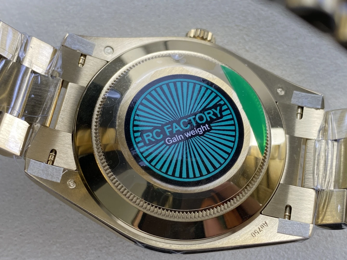 277068782adaab4 AMO Watch