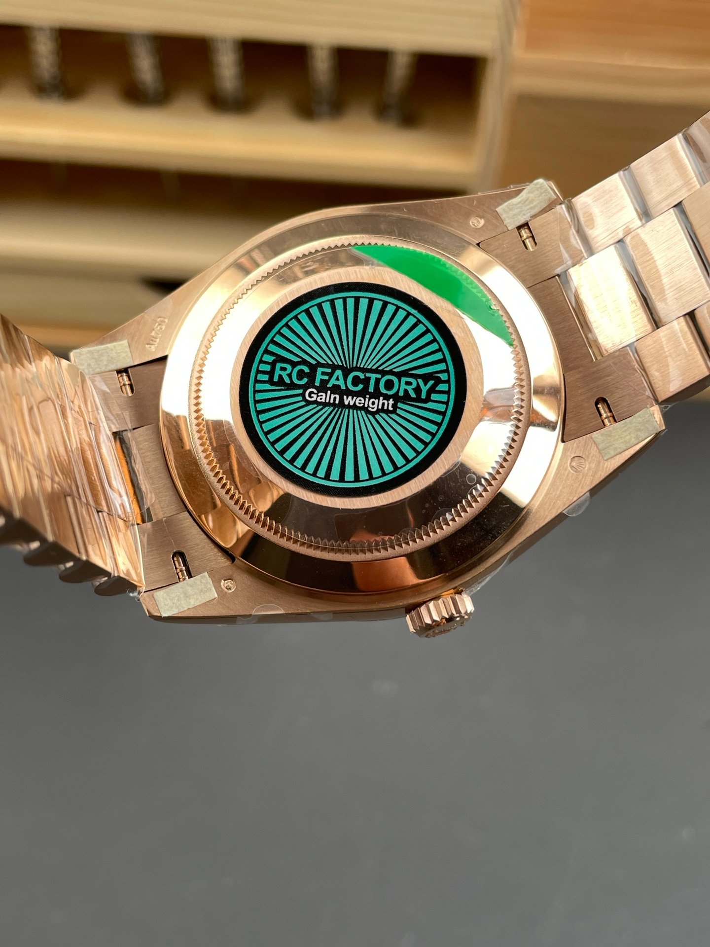 41db3e6e671fbdc AMO Watch