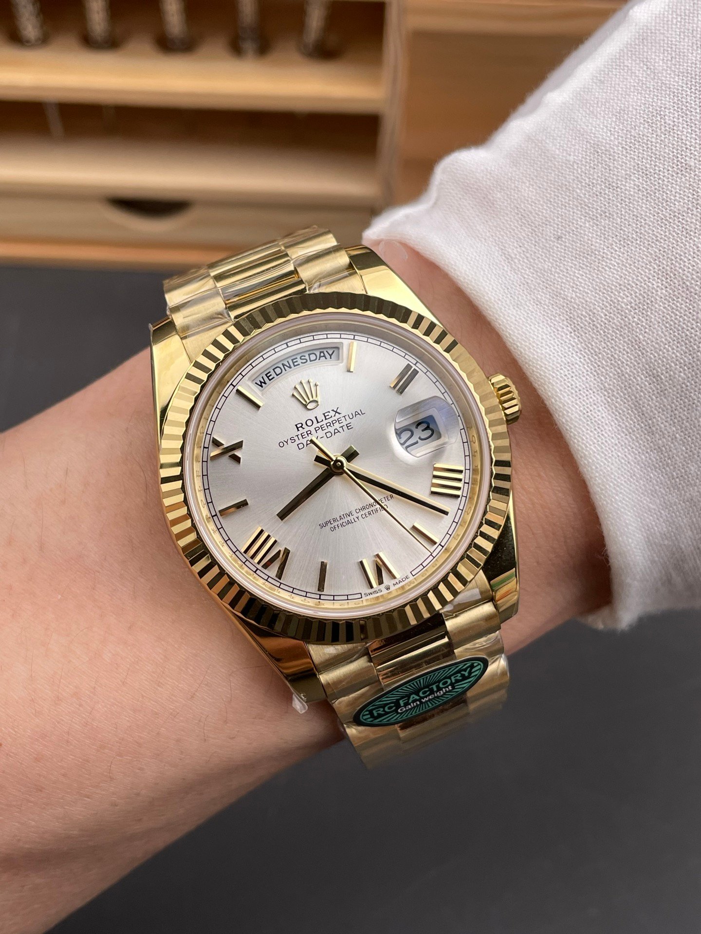 545f9b4e5acc66d AMO Watch