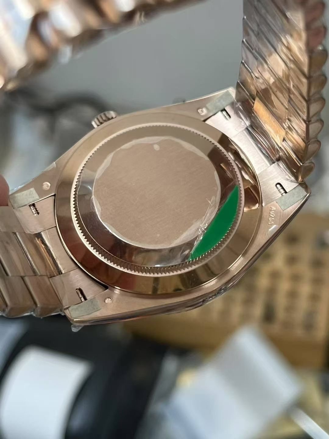 587a63a99a93182 AMO Watch