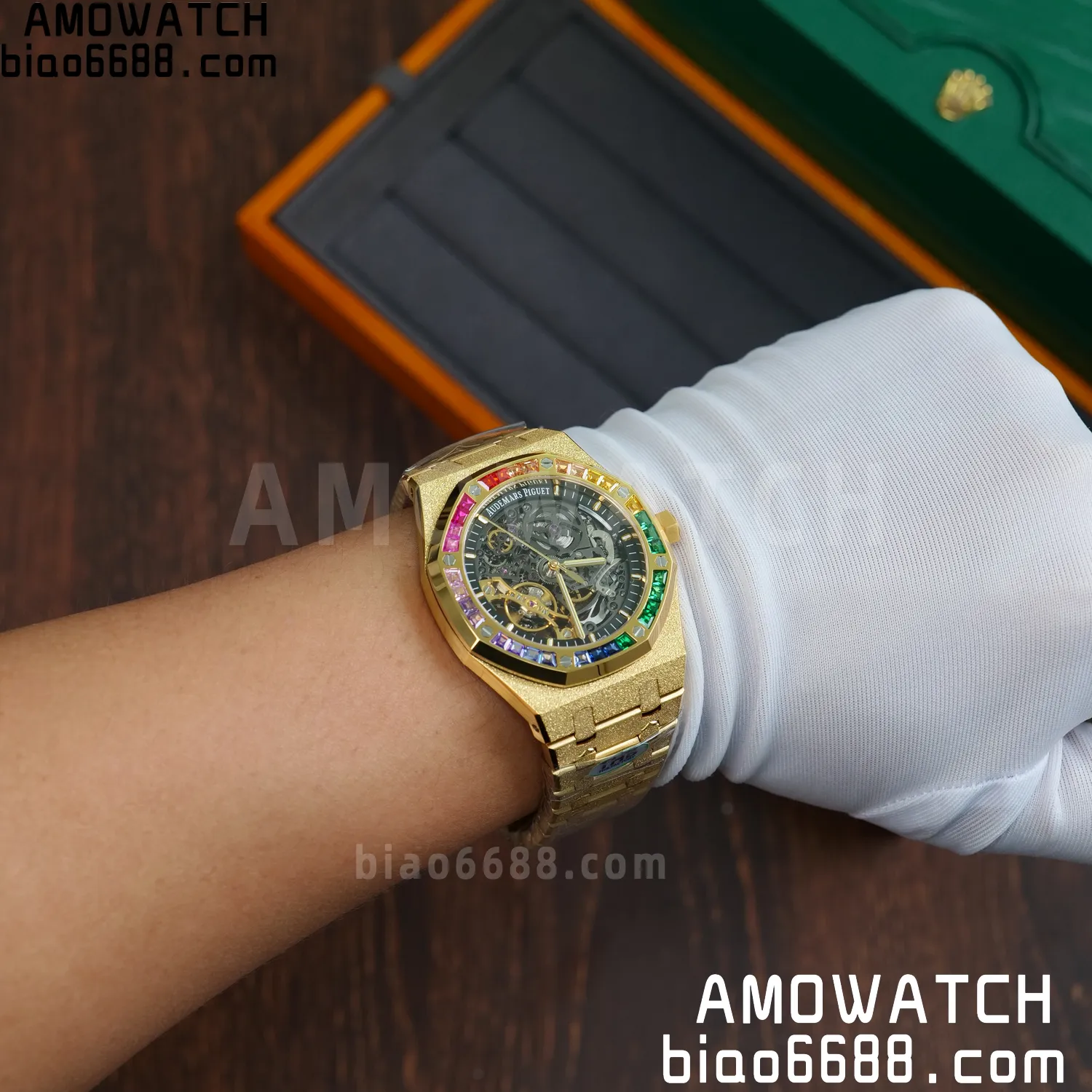 628995767e72806 AMO Watch