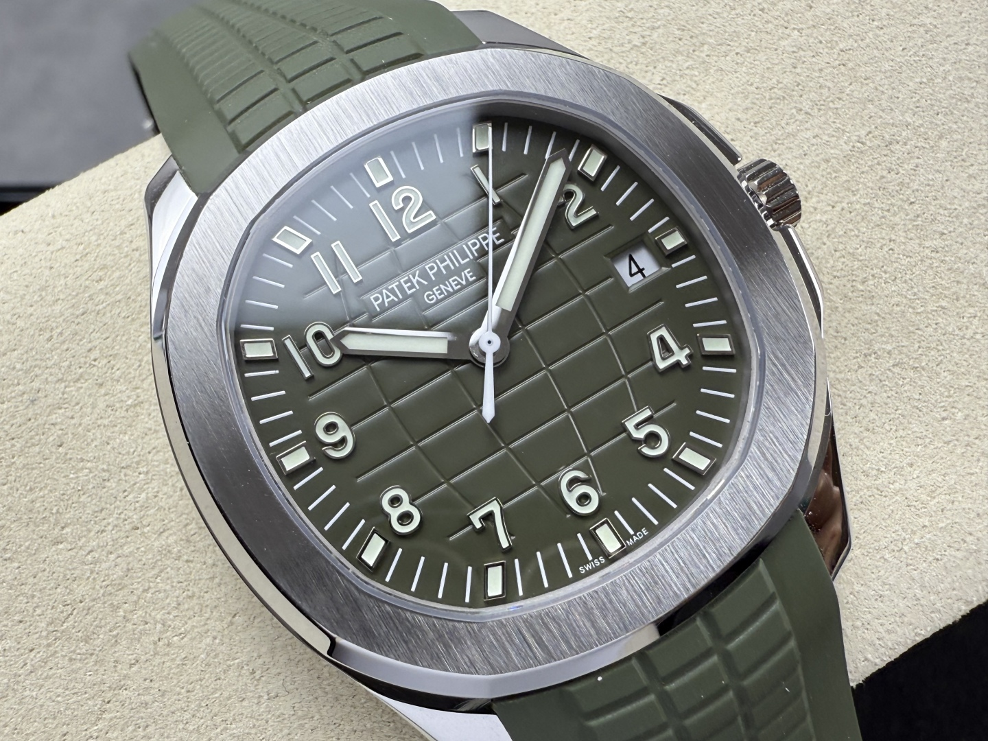6ce6f4c6a298c12 阿默表行AmoWatch