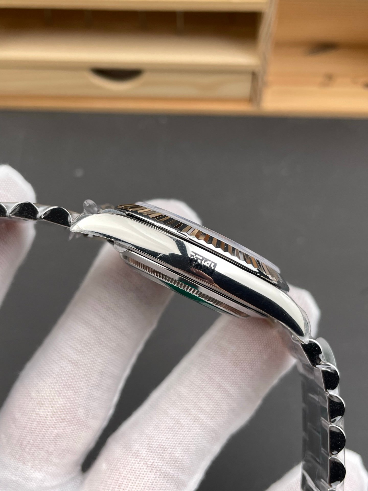 82251cc7a011c9f AMO Watch