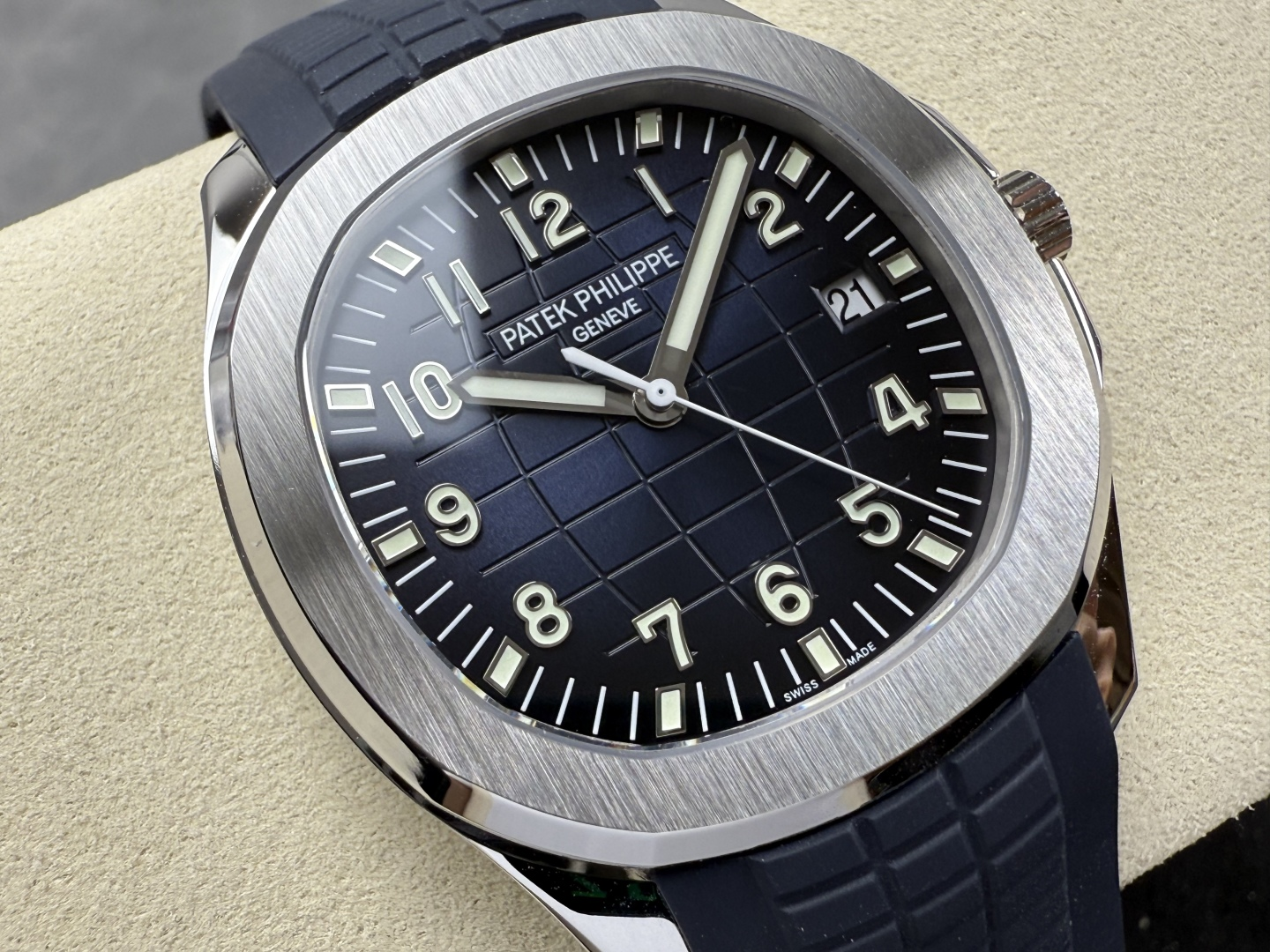 912890b99684bb5 阿默表行AmoWatch