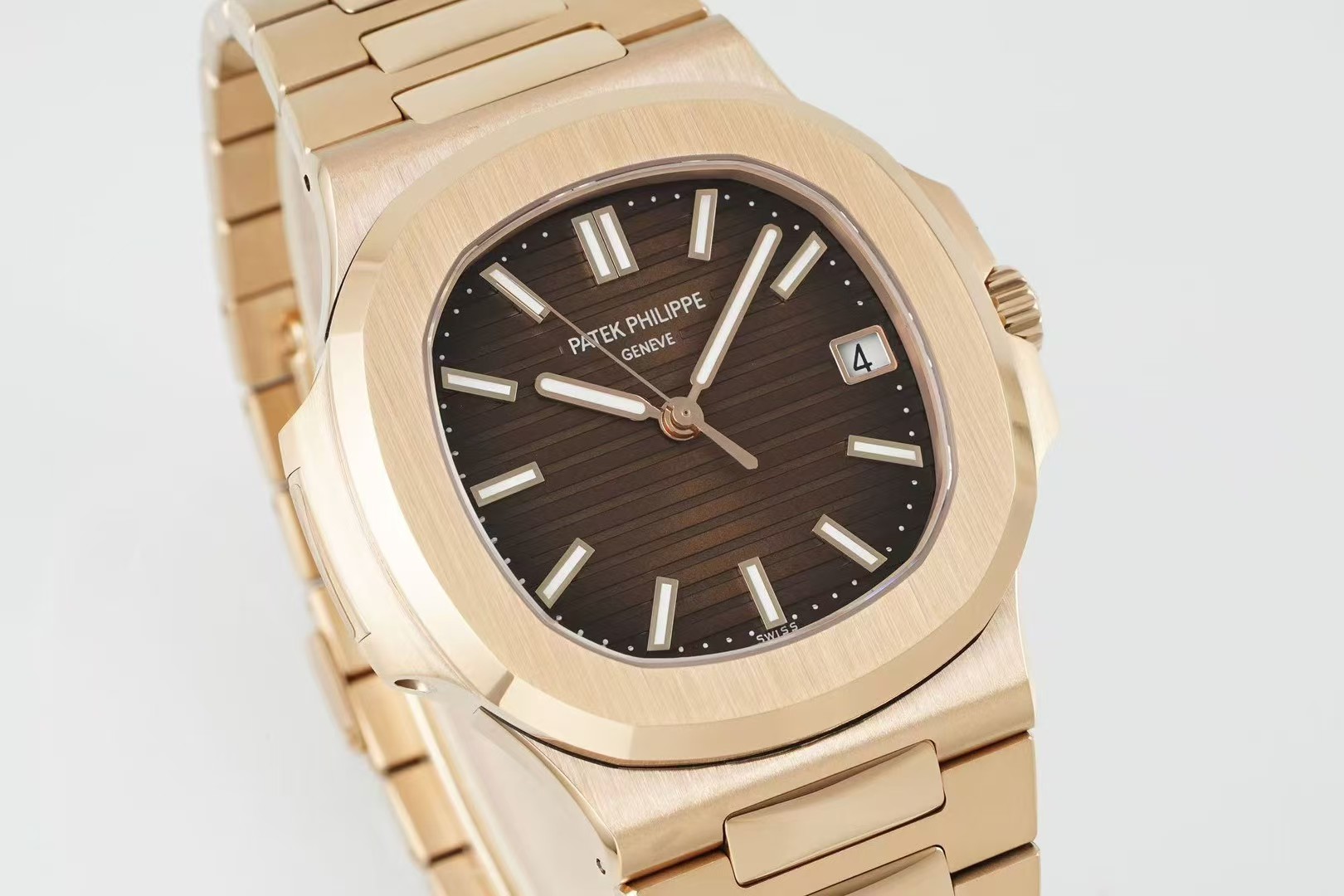 be3f400f4001514 AMO Watch