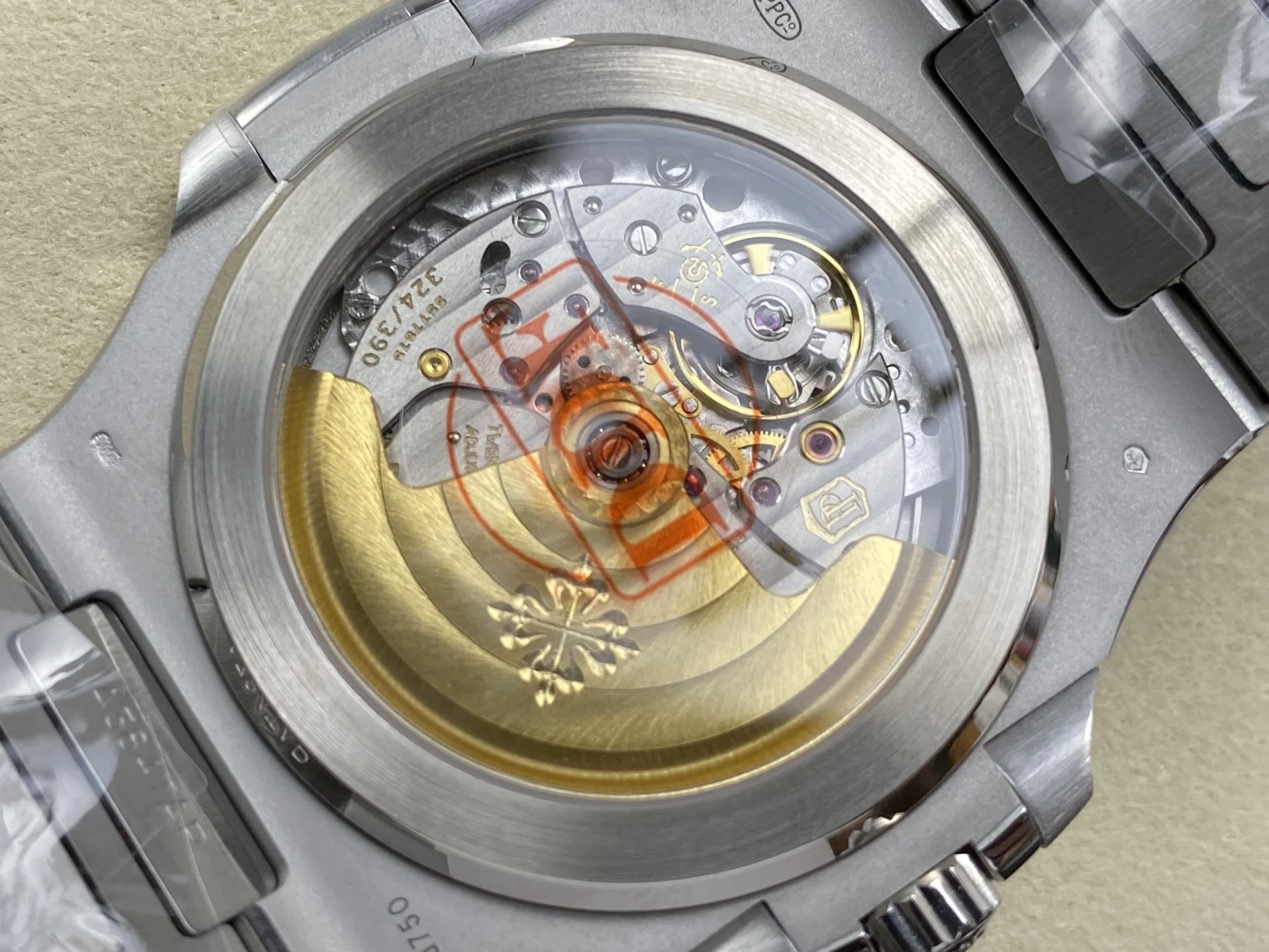 c04c350bc727d0d AMO Watch