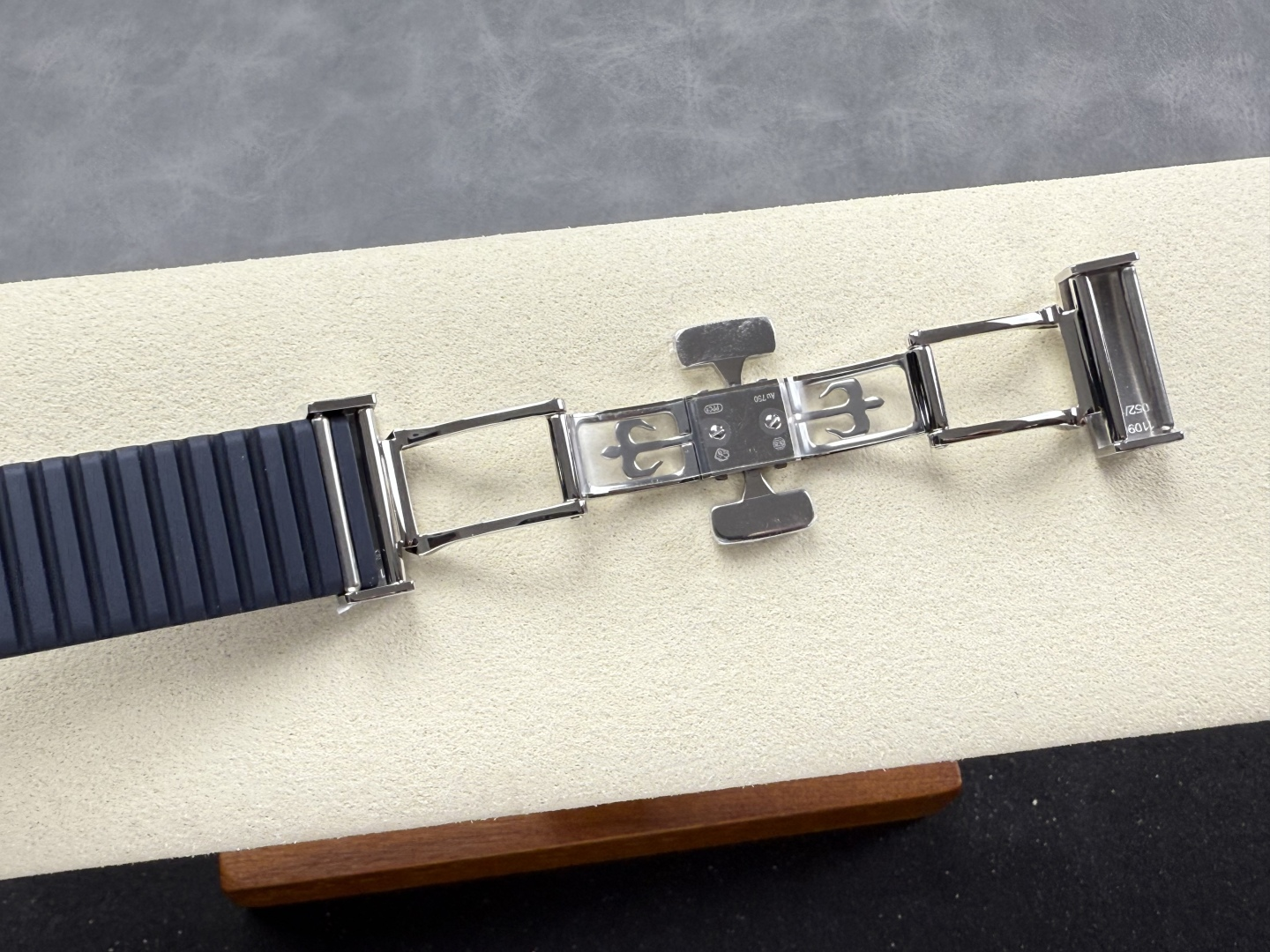 decebb5b368a0fd 阿默表行AmoWatch