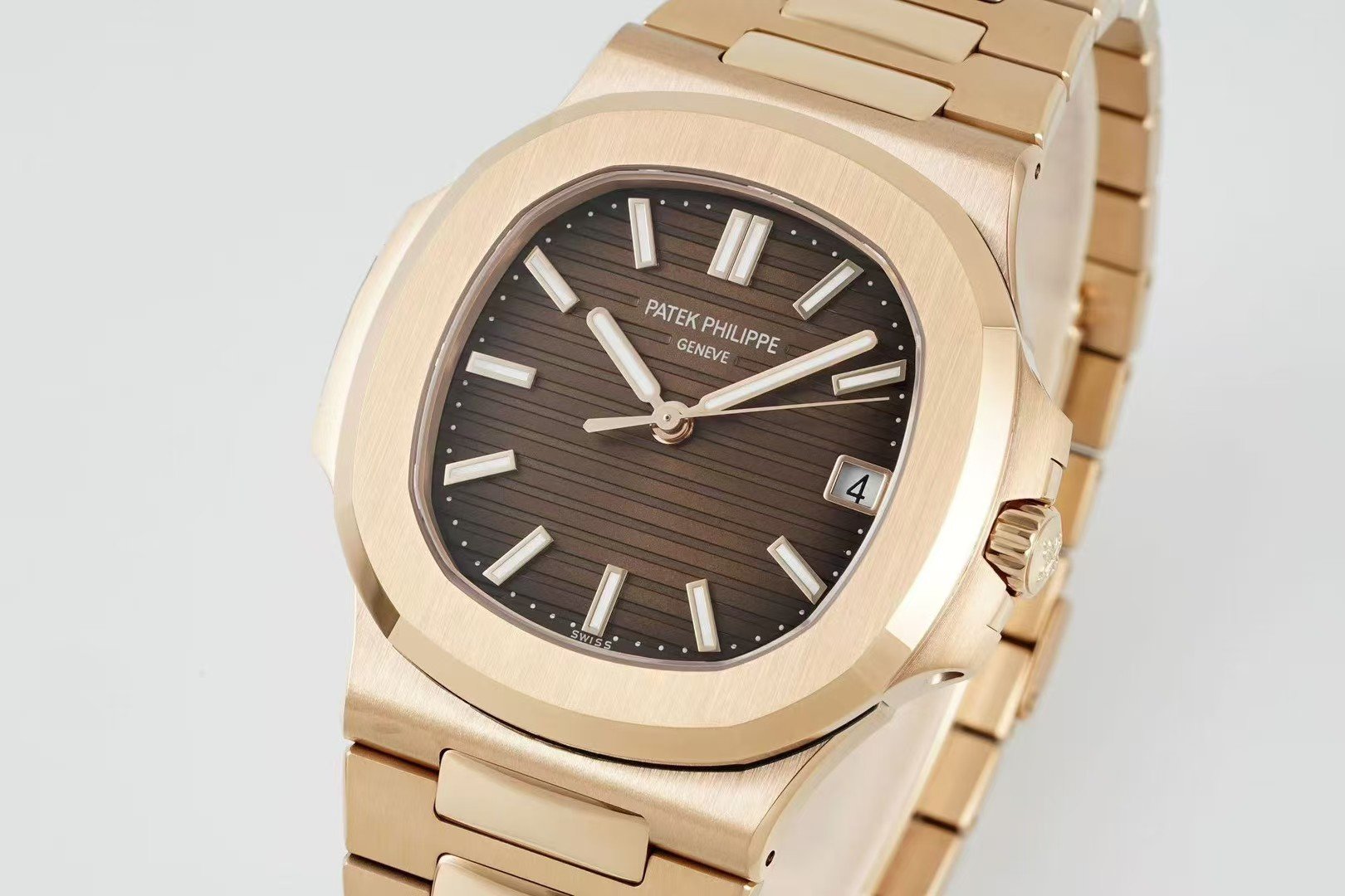 df56275a42f8c3e AMO Watch