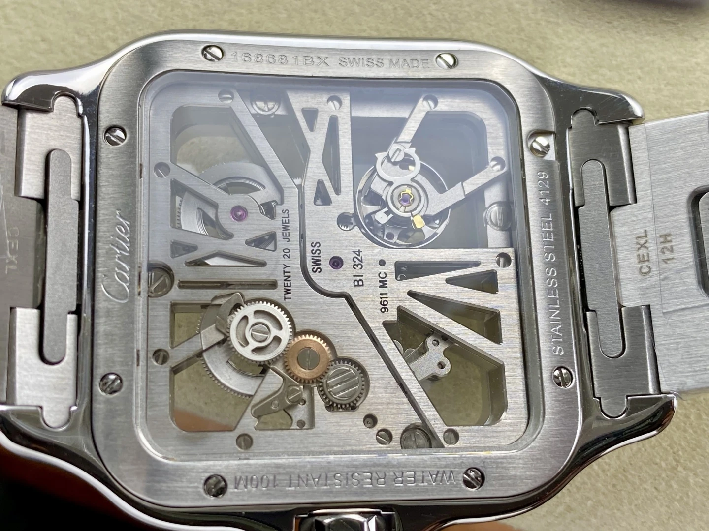 f6b6bee00f1509c AMO Watch
