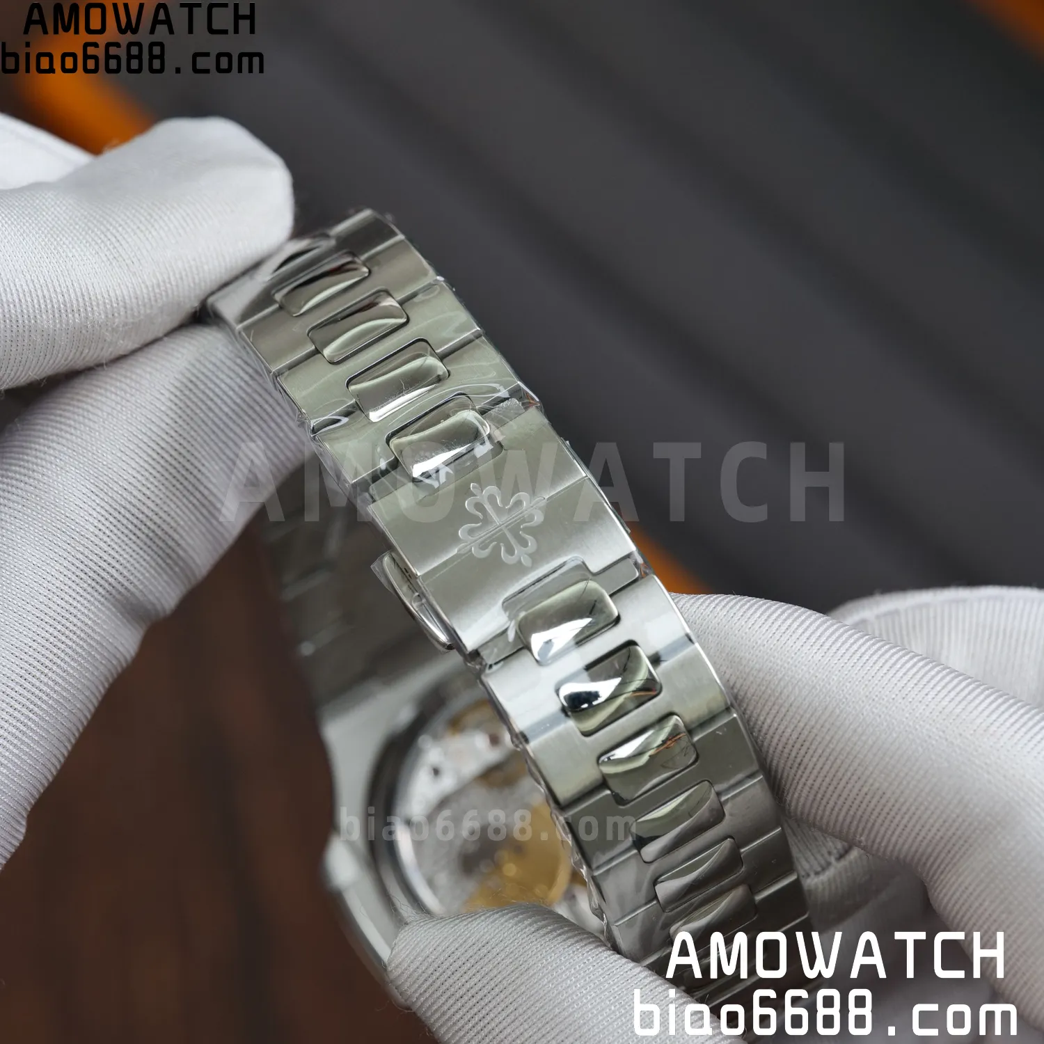 000b552047291b0 AMO Watch