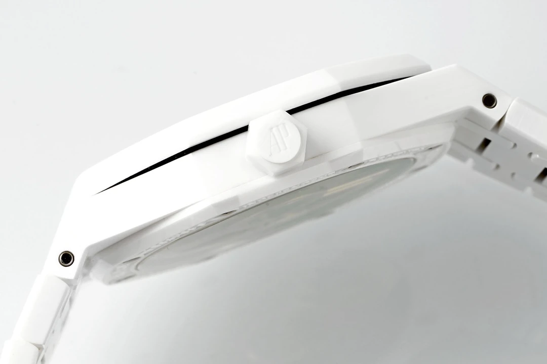 120854ad2538ed5 AMO Watch