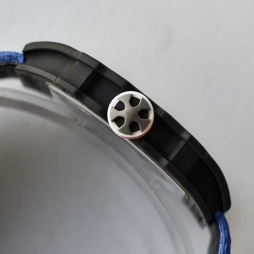 1679091c5a880fa 2 阿默表行AmoWatch