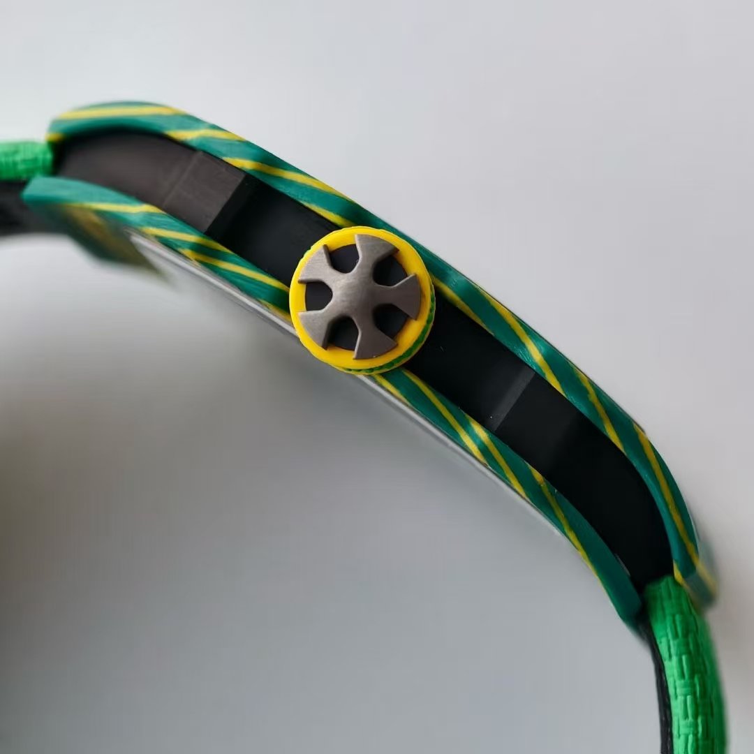 RICHARD MILLE RM67-02 Green NTPT VAF Best Edition Wayde van Niekerk on Green Nylon strap CRMA7 Clone 24 1679091c5a880fa 3 阿默表行AmoWatch