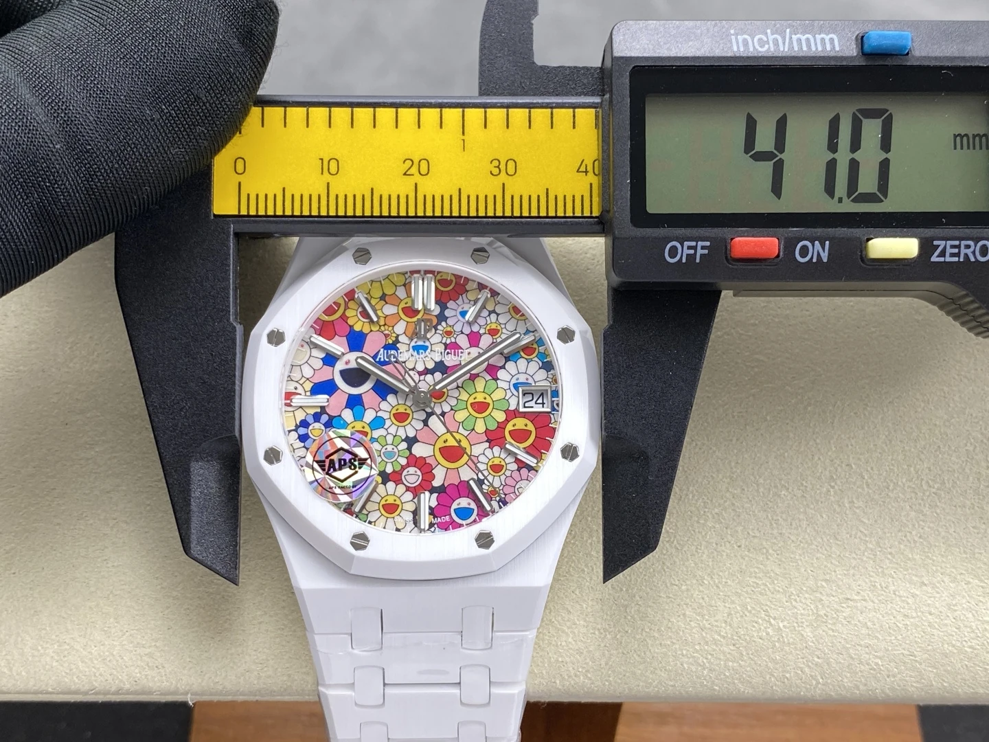 1a789077b565d89 AMO Watch