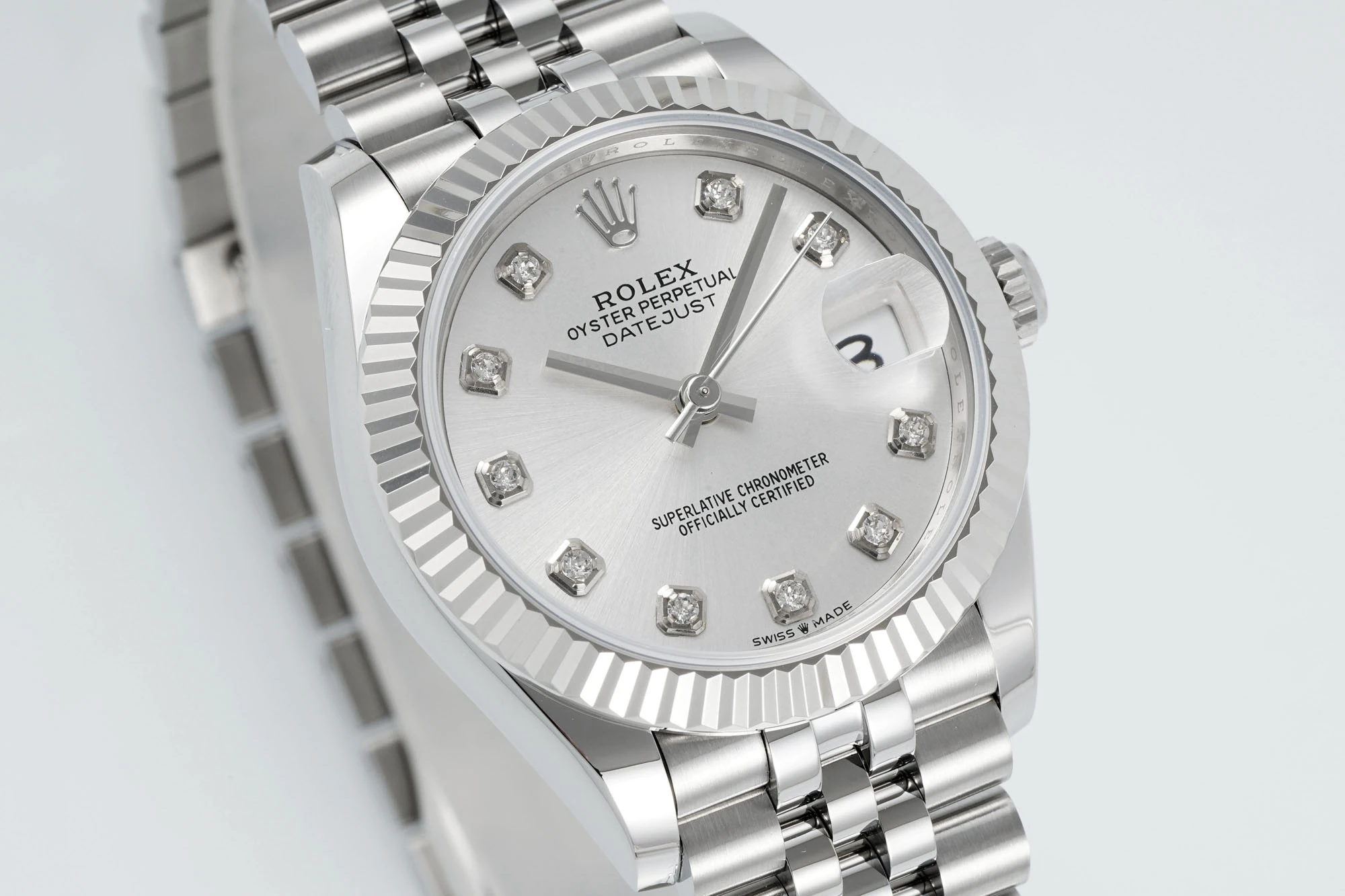 1f889e5d4deb86e AMO Watch