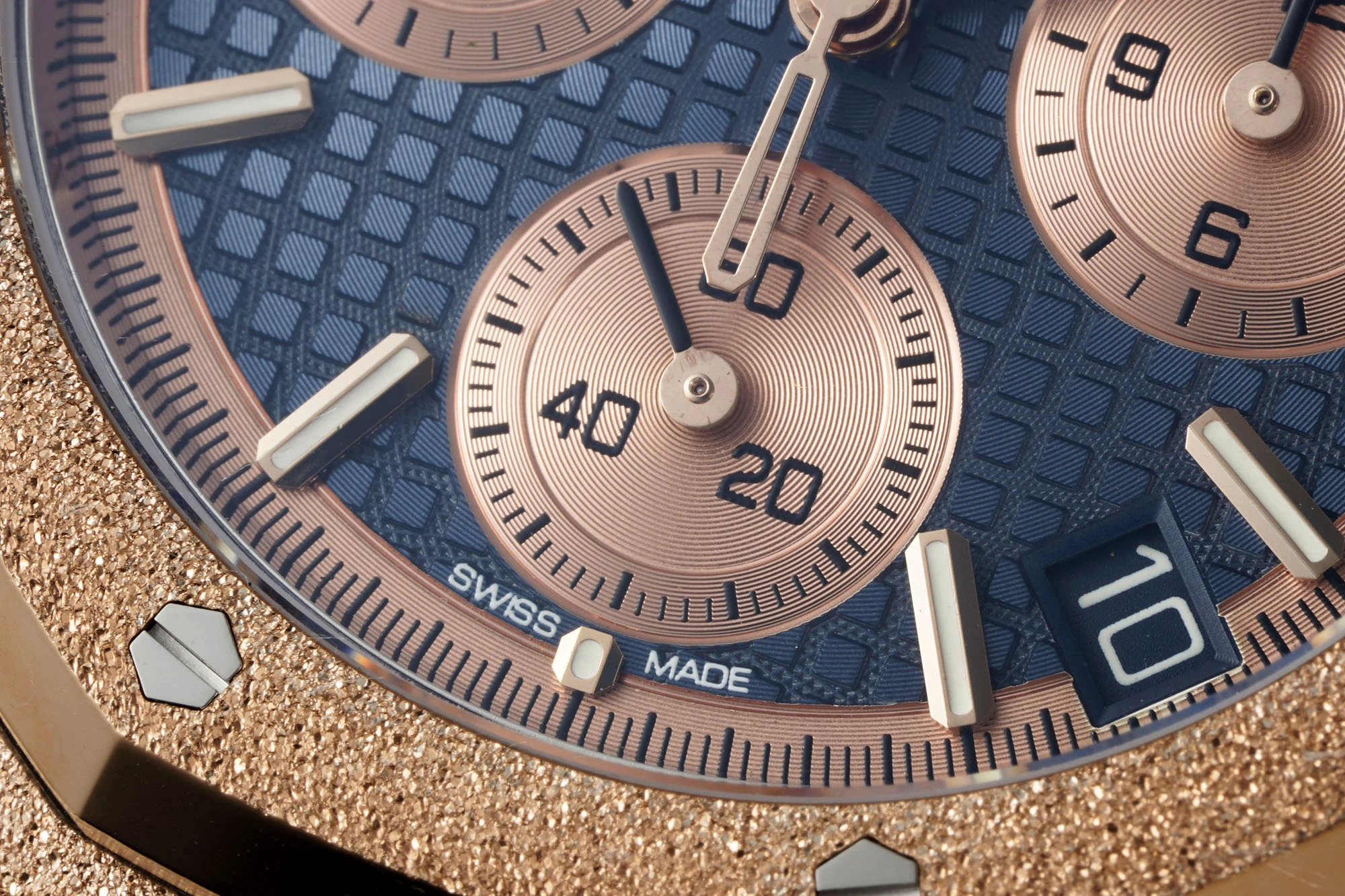 1fb7253b902287e AMO Watch