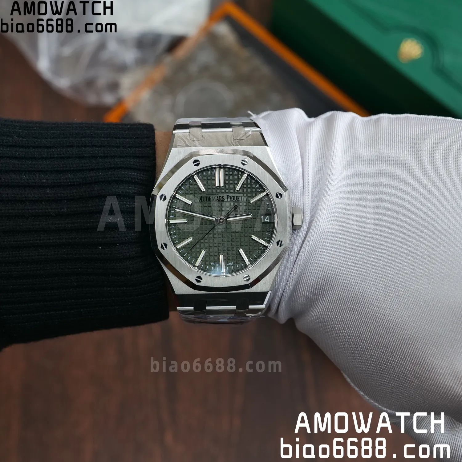 218b6b5f0353c2b AMO Watch