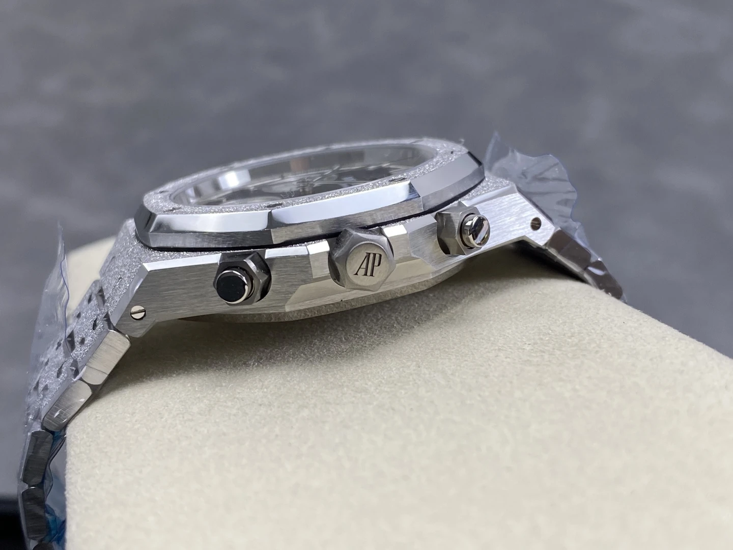 Royal Oak Chrono 26240 Frosted SS DDF 1:1 Best Edition Black/White Dial on SS Bracelet DD4401 Super Clone 36 24774a2a1f1d82a AMO Watch