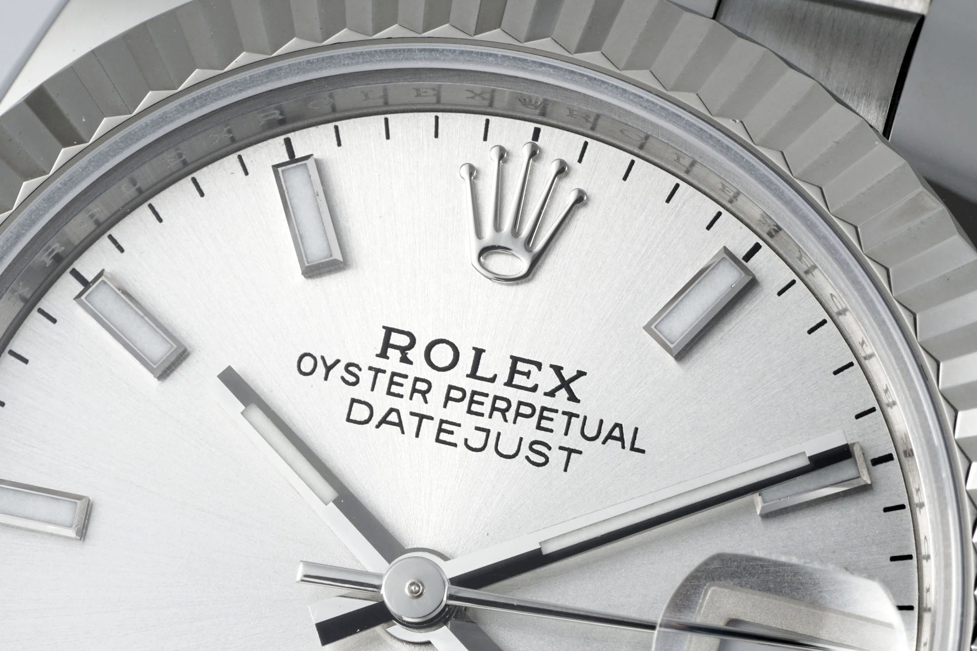 296e5eeec9b857e AMO Watch