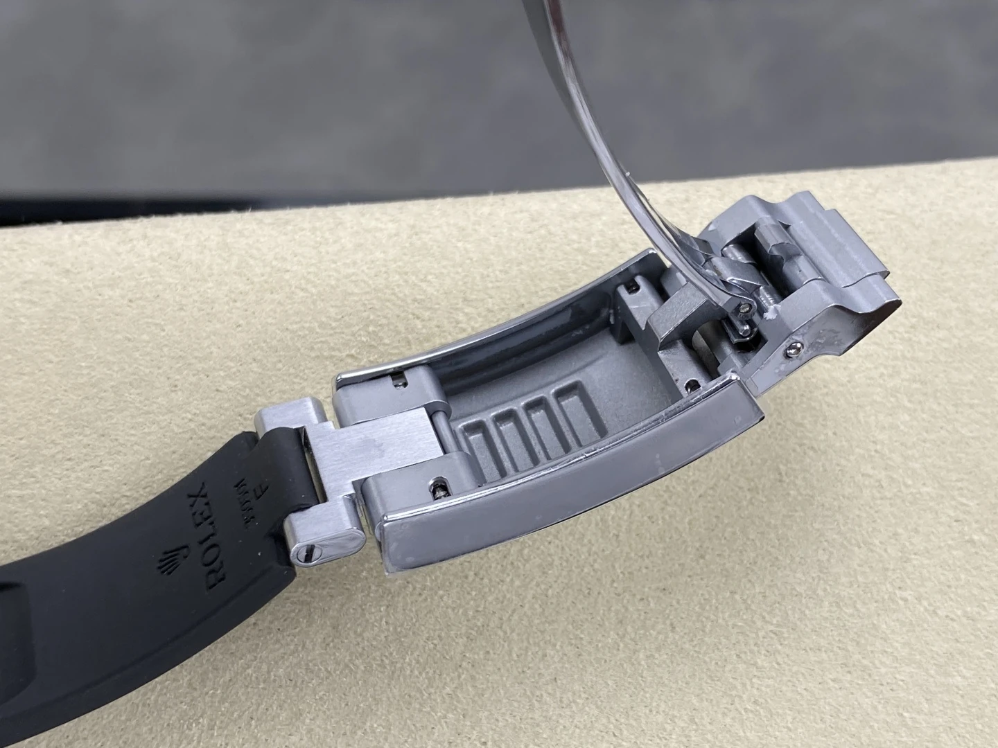 Rolex Daytona 126519 SS UFO 1:1 Best Edition Meteorite Dial on Oysterflex Strap UF4131 (Free Sprung) 41 2d4057a52e56f7c AMO Watch