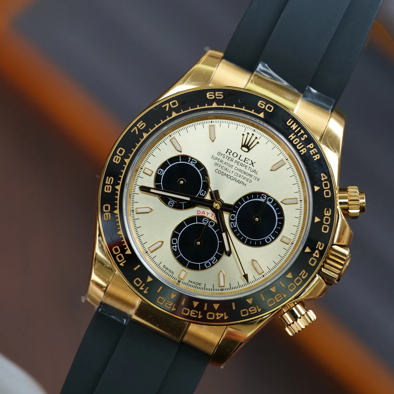 2ebf605995f5e23 阿默表行AmoWatch