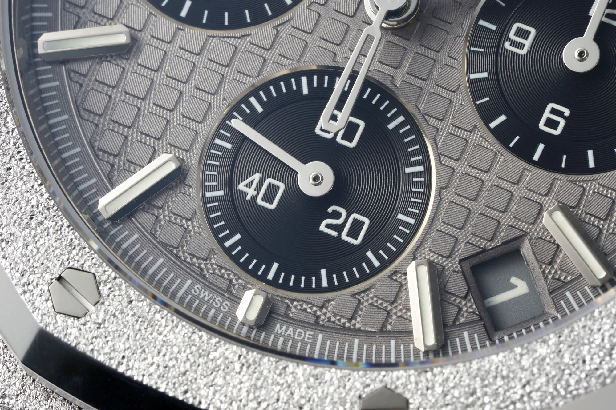 Royal Oak Chrono 26240 Frosted SS DDF 1:1 Best Edition Gray/Black Dial on SS Bracelet DD4401 Super Clone 22 2fd7d2f92b011b4 AMO Watch