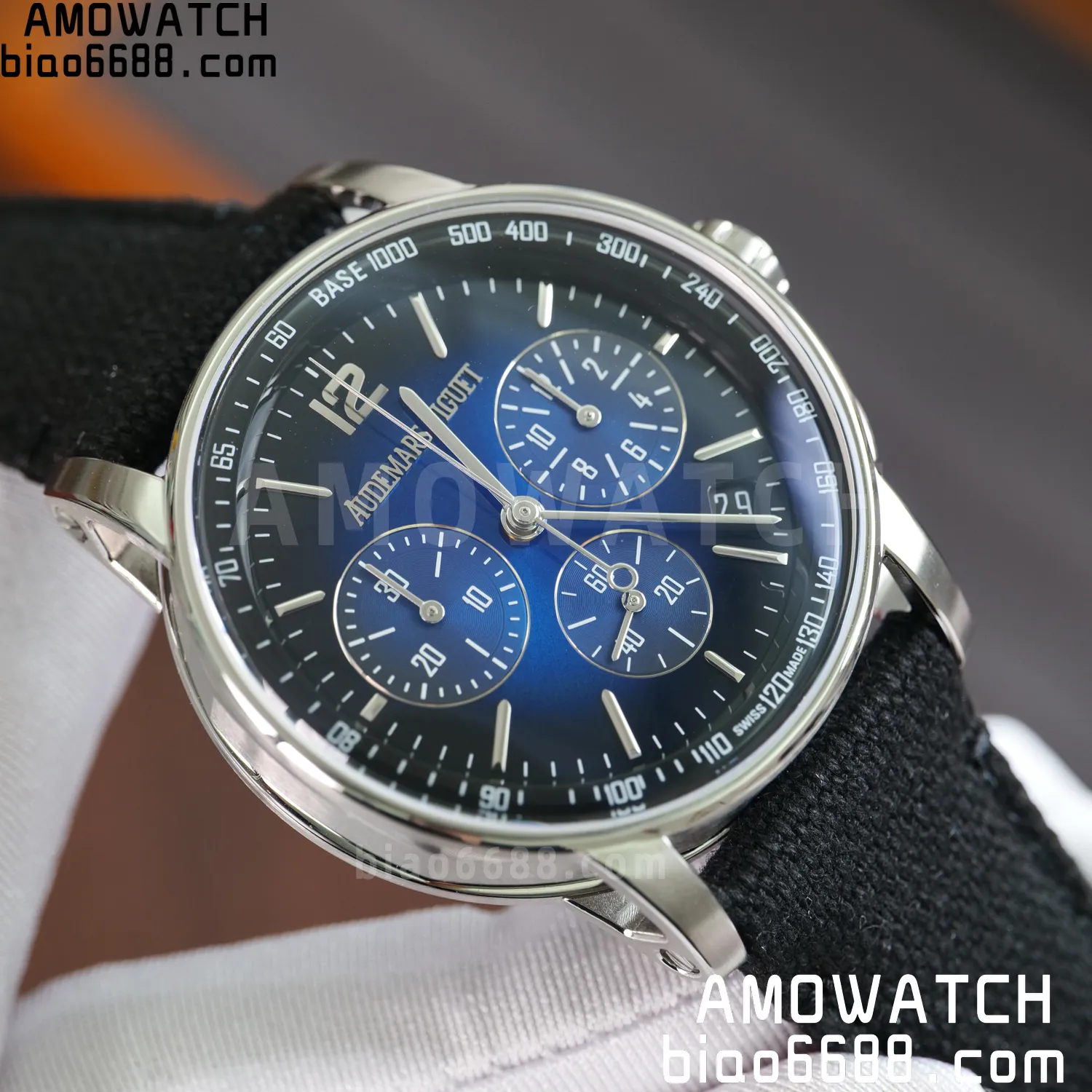 4dddeab937b0675 AMO Watch