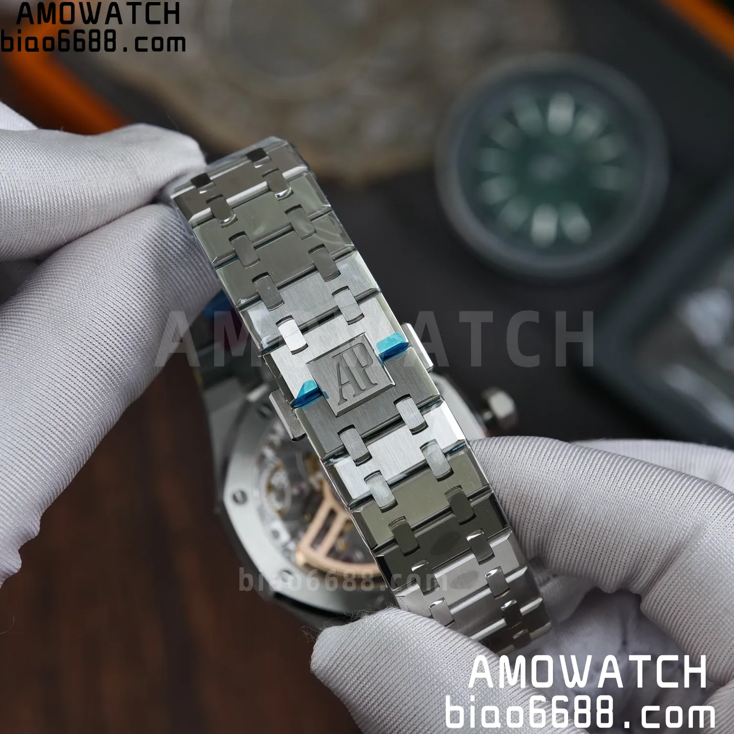 4ec5e3d4a2b4ee6 AMO Watch