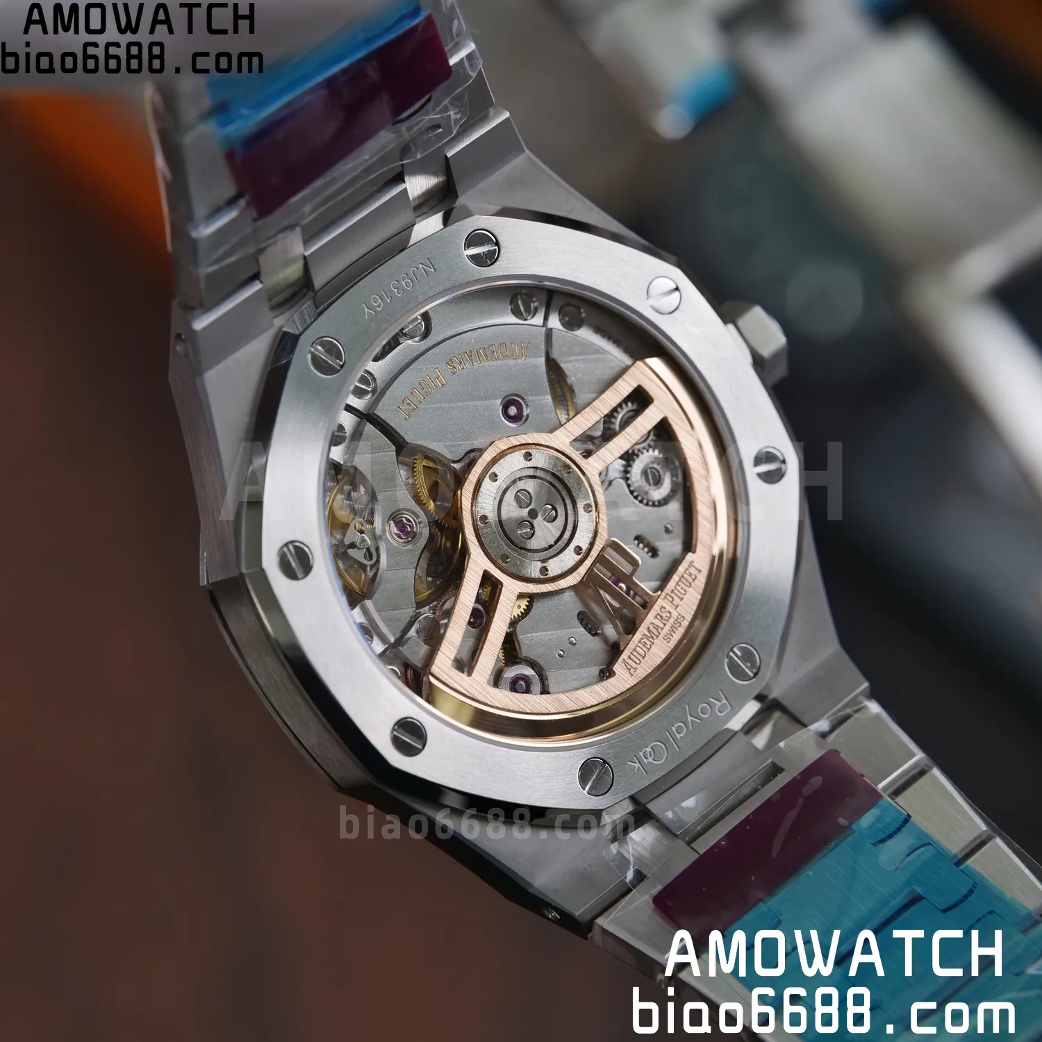 511a36af6290aab AMO Watch