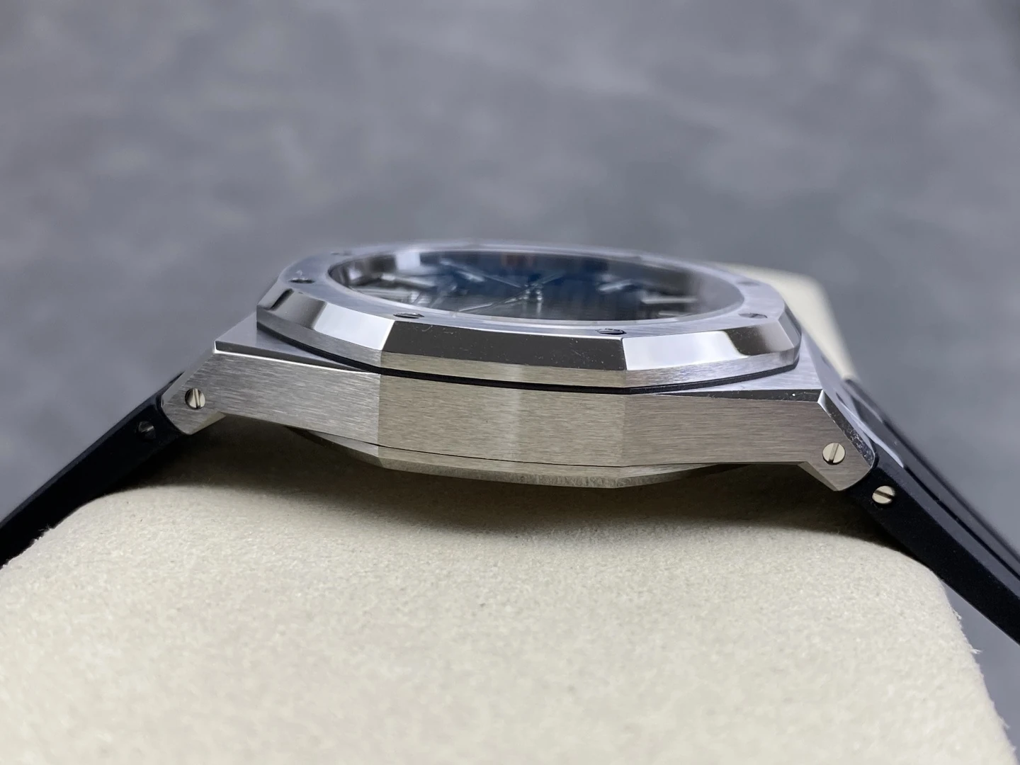 AP Royal Oak 41mm 15510ST SS DDF 1:1 Best Edition Black Dial on BlackRubber Strap SA4302 Super Clone 31 54f7760e4e51cde AMO Watch