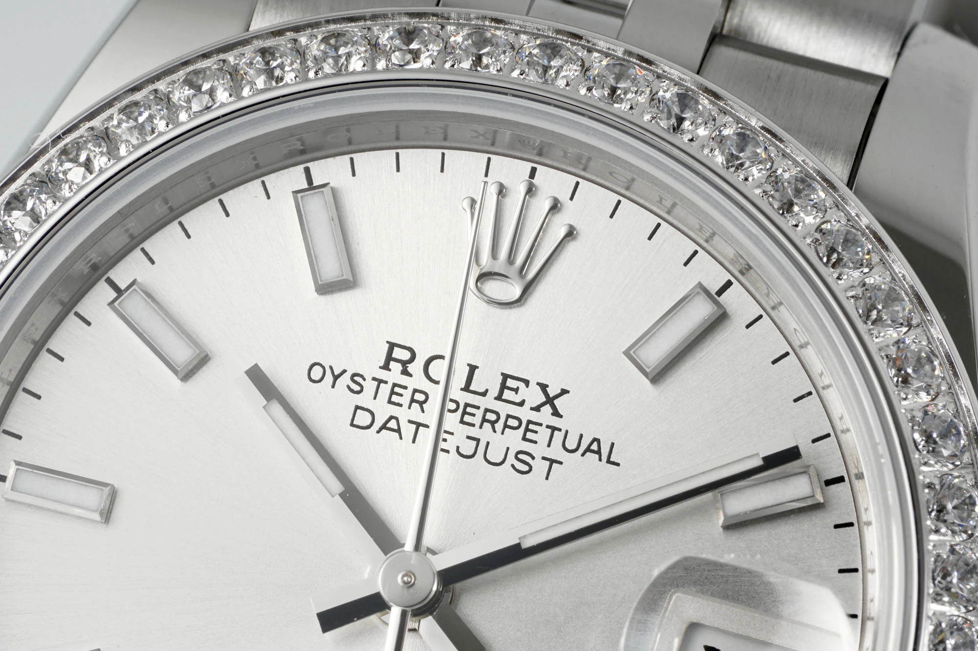 618fc10fc6200ef AMO Watch