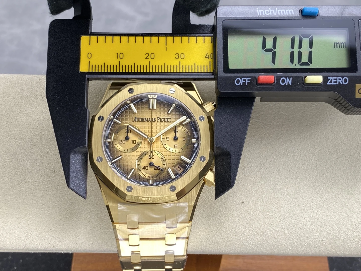 Royal Oak Chrono 26240 YG DDF 1:1 Best Edition YG Dial on YG Bracelet DD4401 Super Clone 39 6624027028156ac AMO Watch