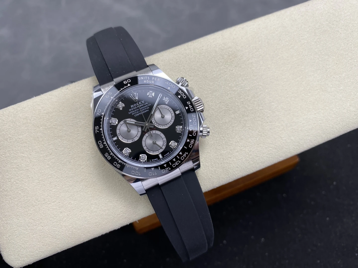 7b44471c78cd55e AMO Watch