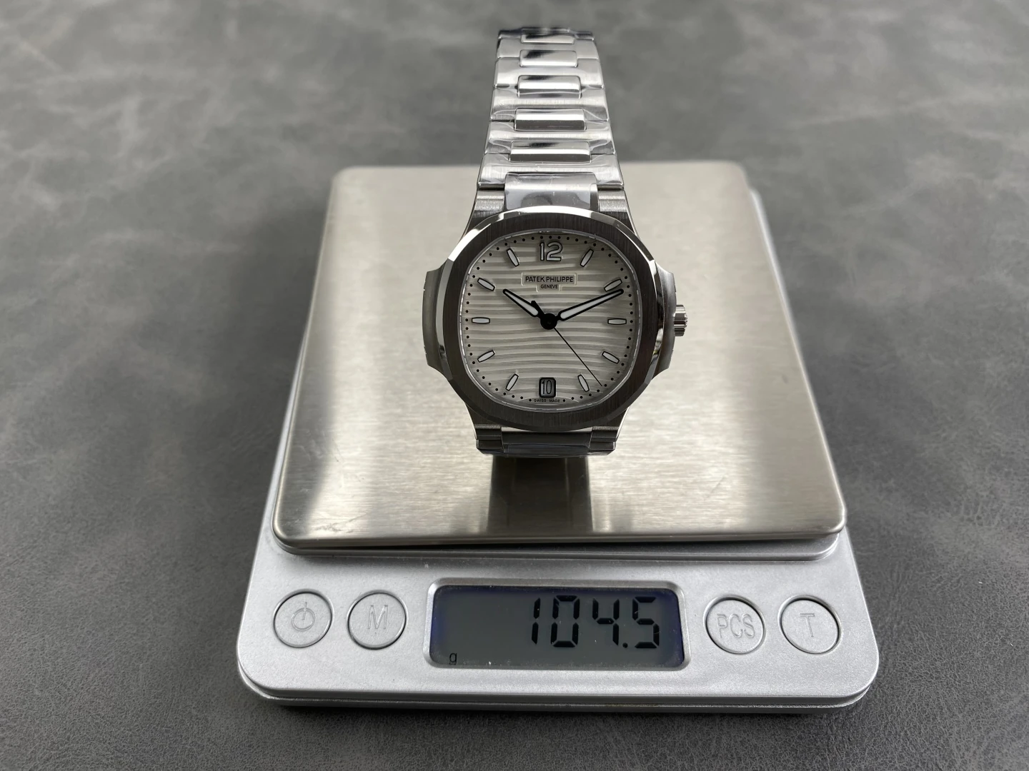 PP Nautilus 7118 Ladies DDF 1:1 Best Edition White Dial on SS Bracelet A324 Super Clone 68 7cc12360c898ad6 AMO Watch