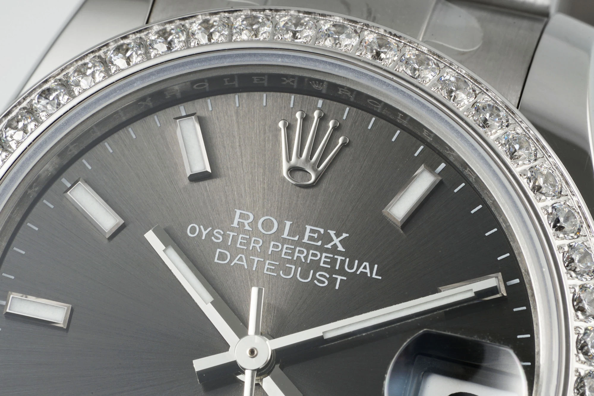 807b44b2d19b2e0 AMO Watch