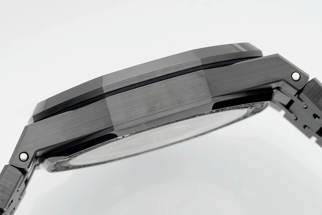 8f08c2dd57b3daa AMO Watch