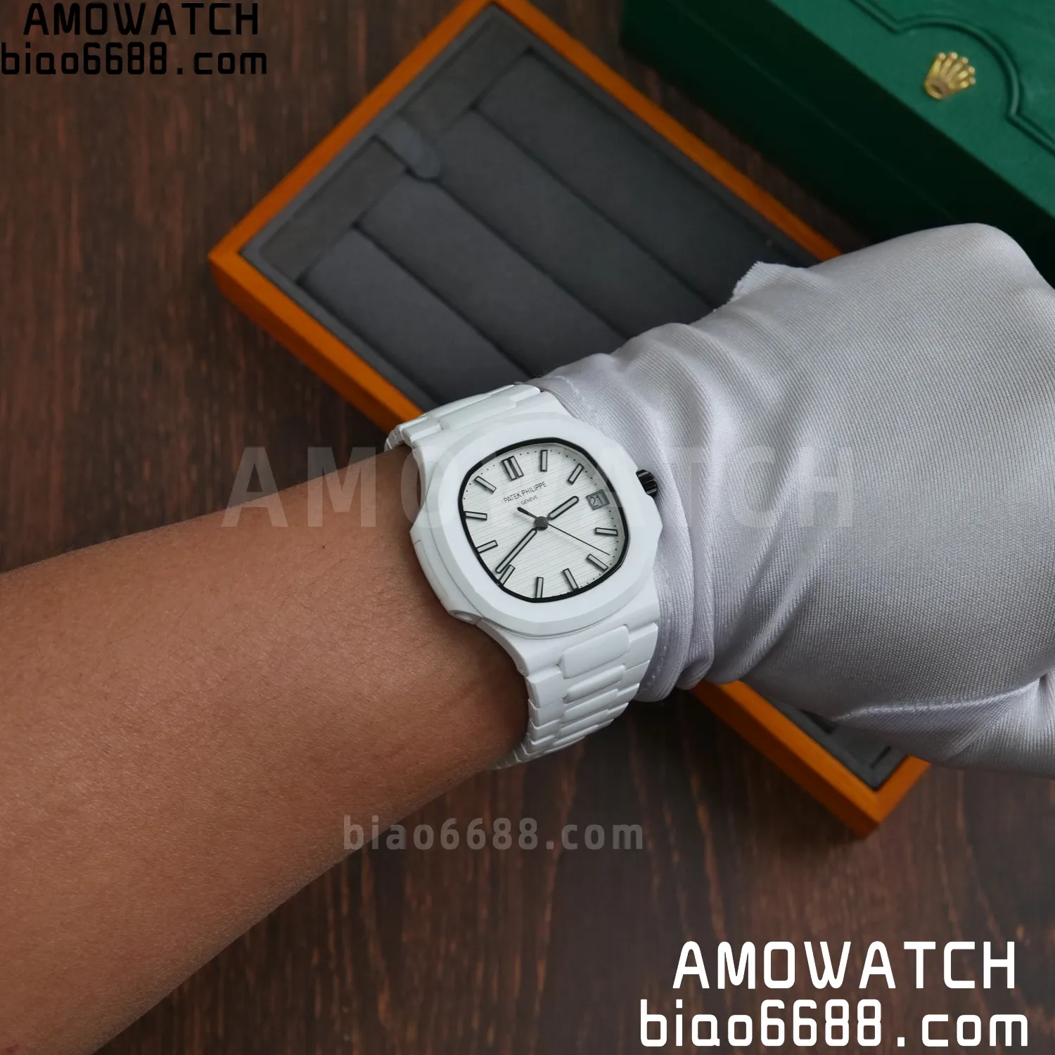 9381aa941dc5c5a AMO Watch