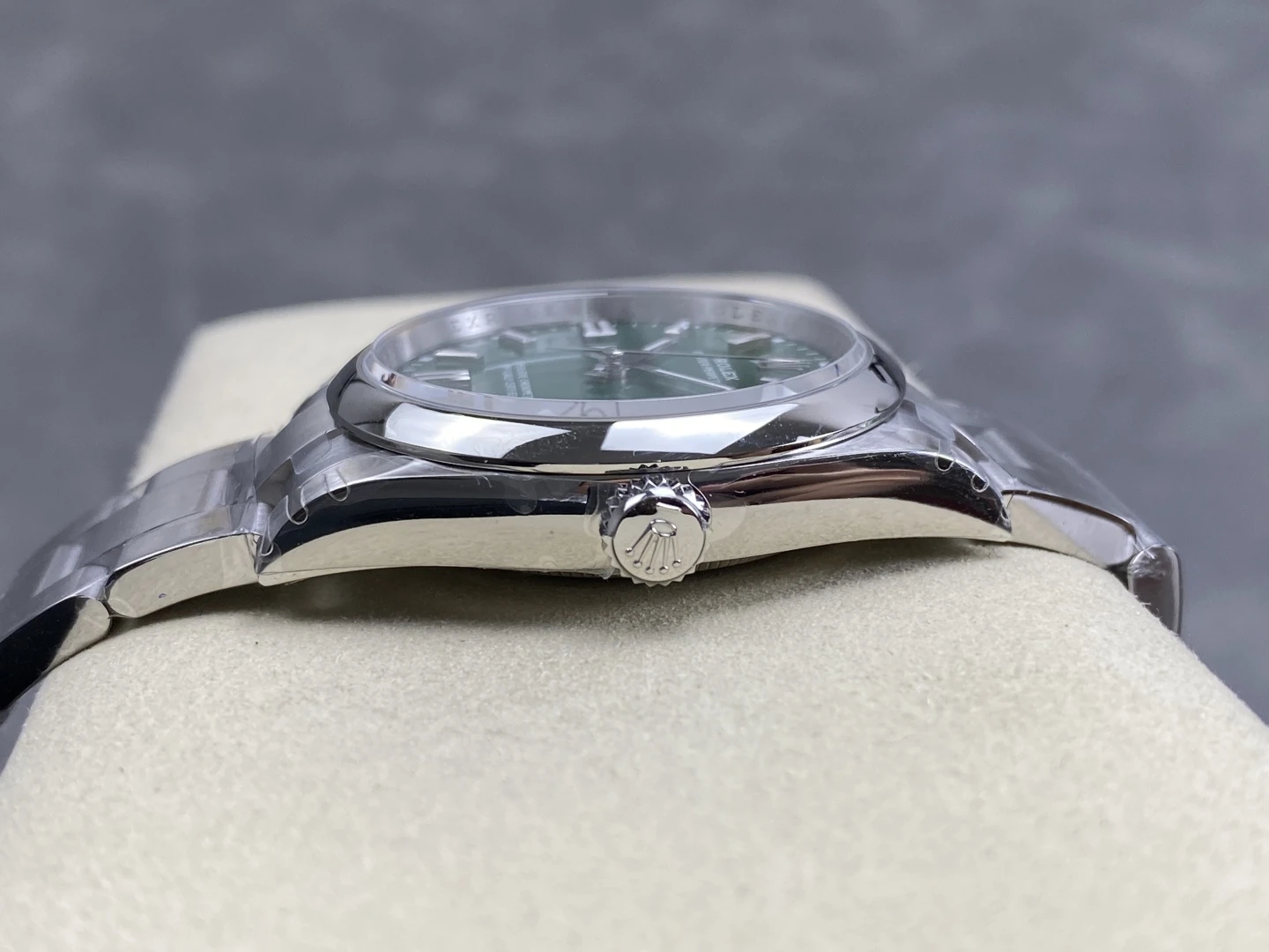 Rolex Oyster Perpetual 126000 36mm VSF 1:1 Best Edition 904L Steel Black Dial on SS Bracelet 29 95d9a602d7b7984 AMO Watch