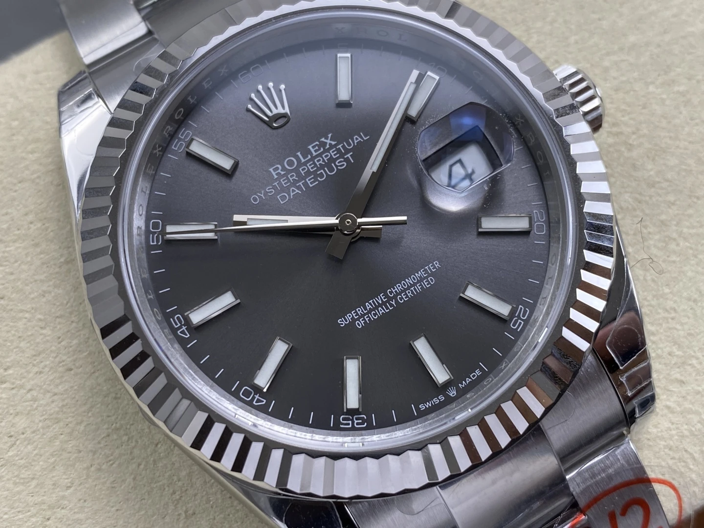 b6ac59d4298ee42 AMO Watch