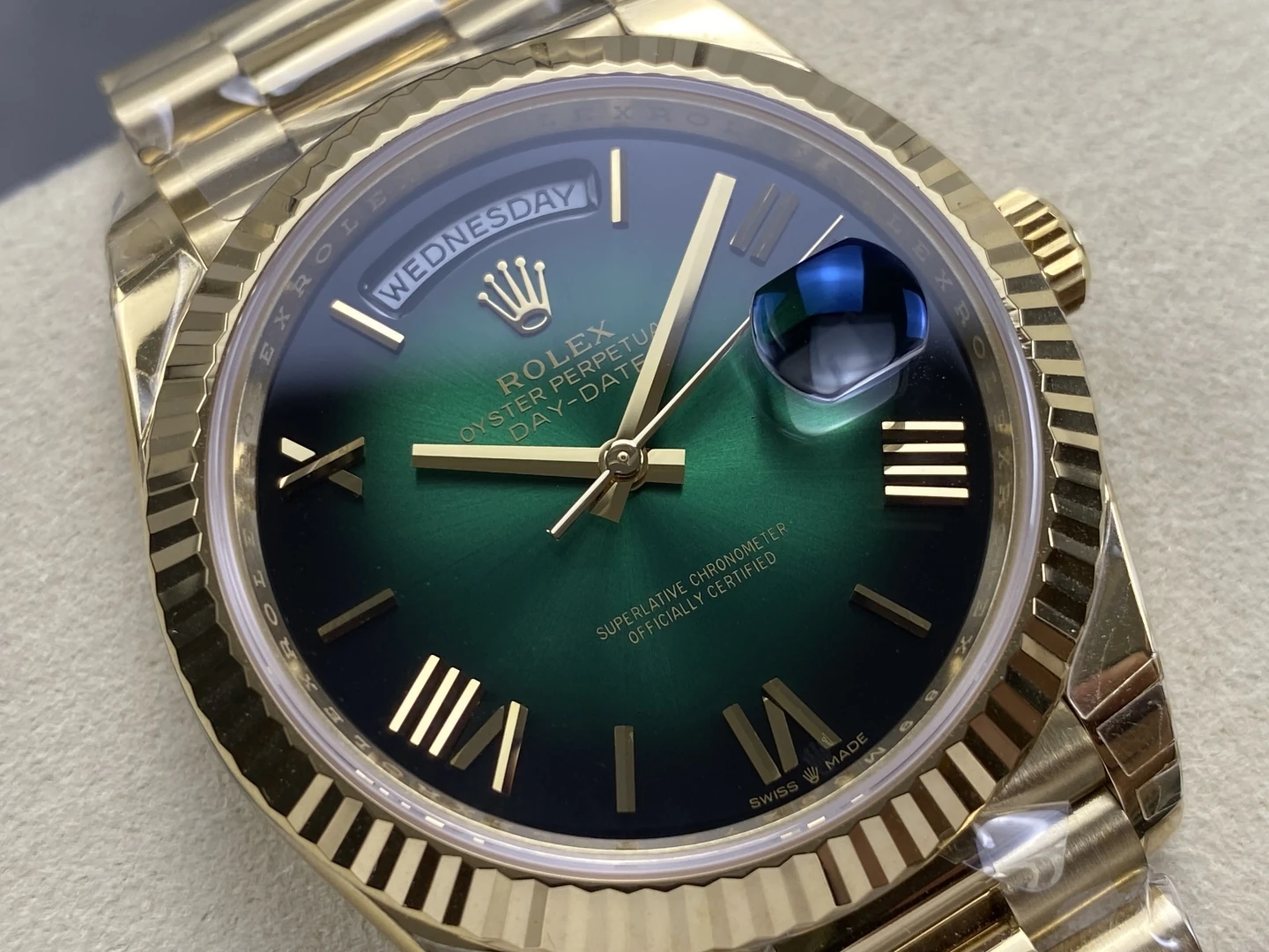 Rolex Day Date 40 YG 228238 RCF 1:1 Best Edition Green Roman Dial on President Bracelet VR3255 (211g) 34 ca96875c66c8080 AMO Watch