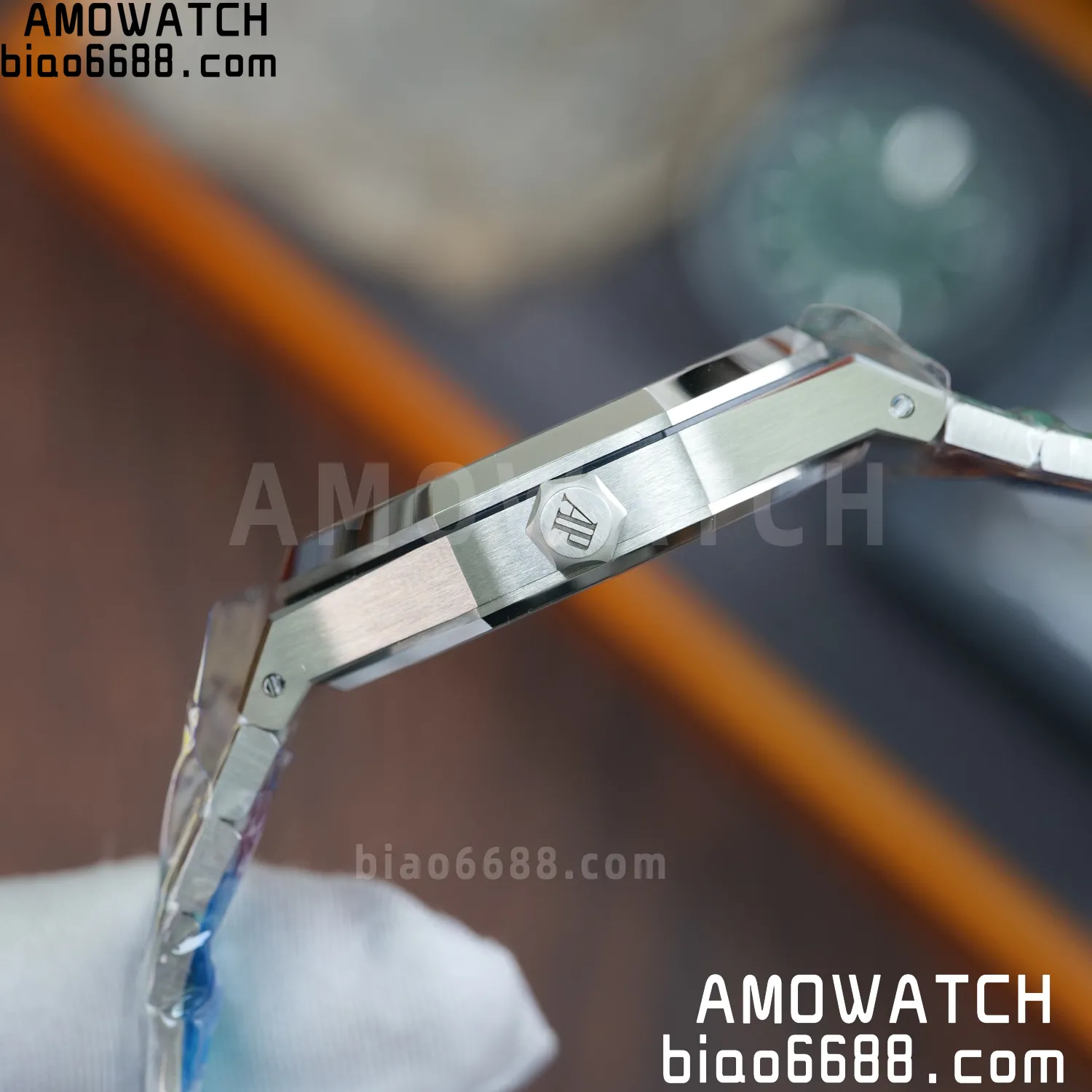 cb797070cef946b AMO Watch