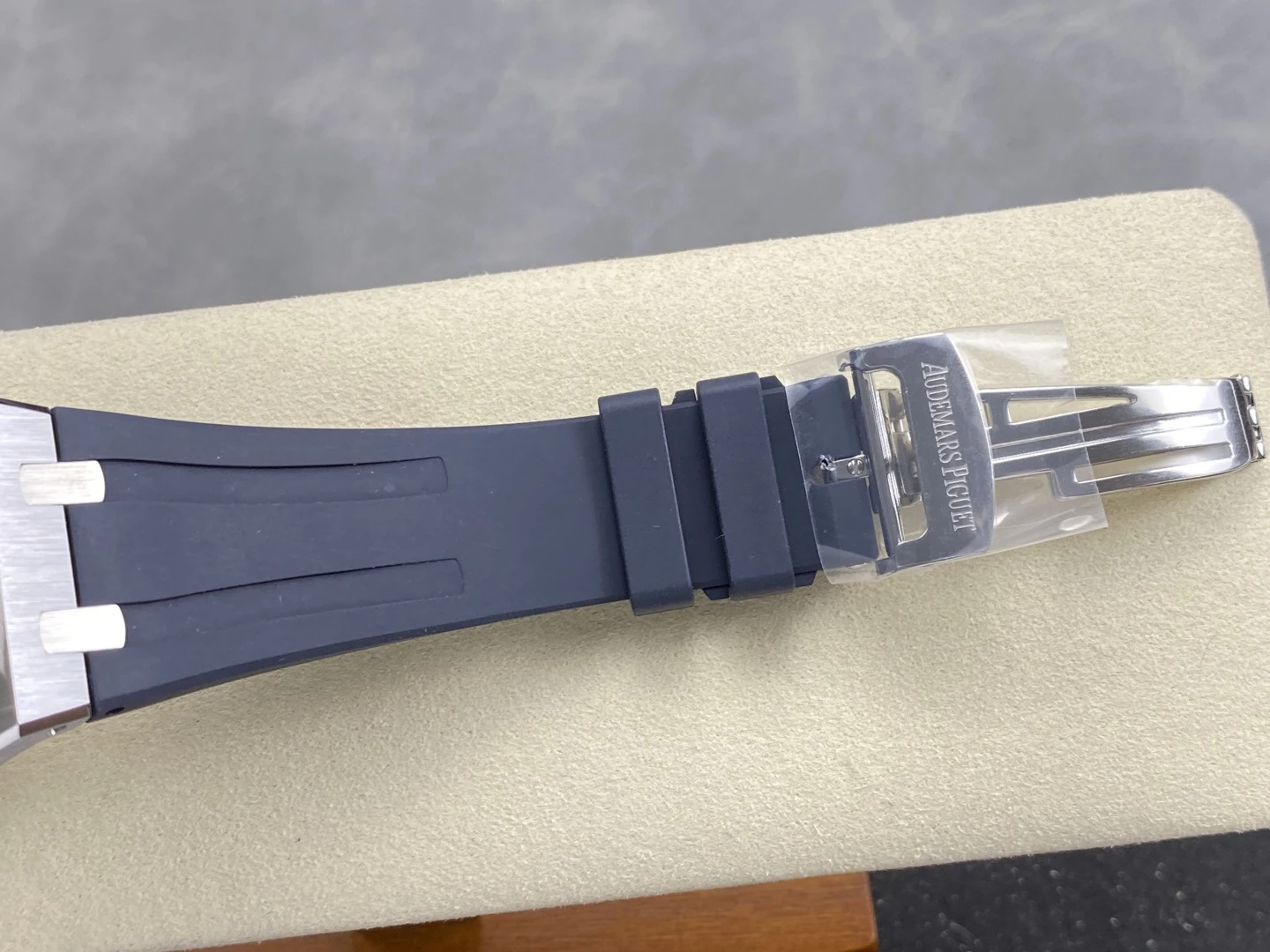 AP Royal Oak 41mm 15510ST SS DDF 1:1 Best Edition Blue Dial on Blue Rubber Strap SA4302 Super Clone 40 cc3c3392ed27d5b AMO Watch