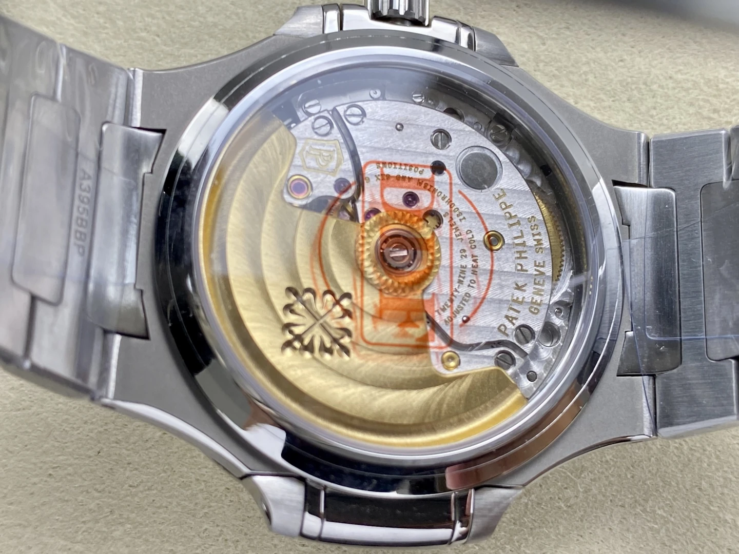 PP Nautilus 7118 Ladies DDF 1:1 Best Edition Gray Dial on SS Bracelet A324 Super Clone 36 da0bc2f2351076e AMO Watch