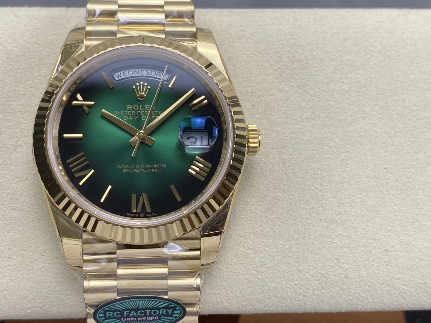 Rolex Day Date 40 YG 228238 RCF 1:1 Best Edition Green Roman Dial on President Bracelet VR3255 (211g) 30 ddc3f8445740009 AMO Watch