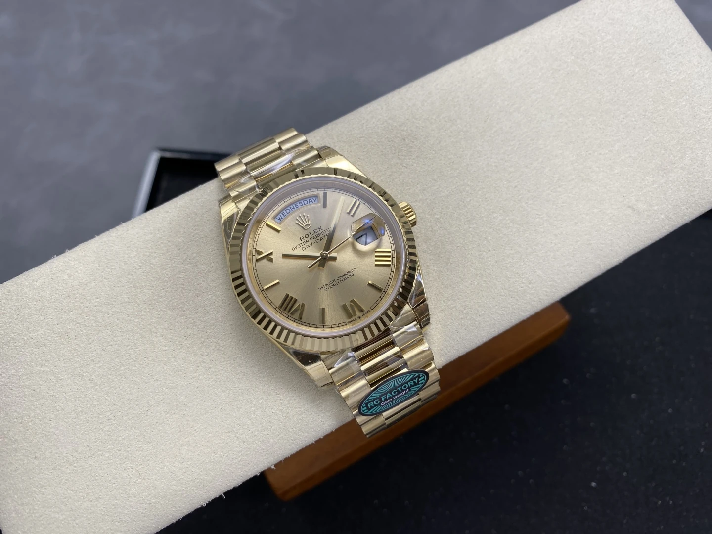 e9ff96d567008c5 AMO Watch