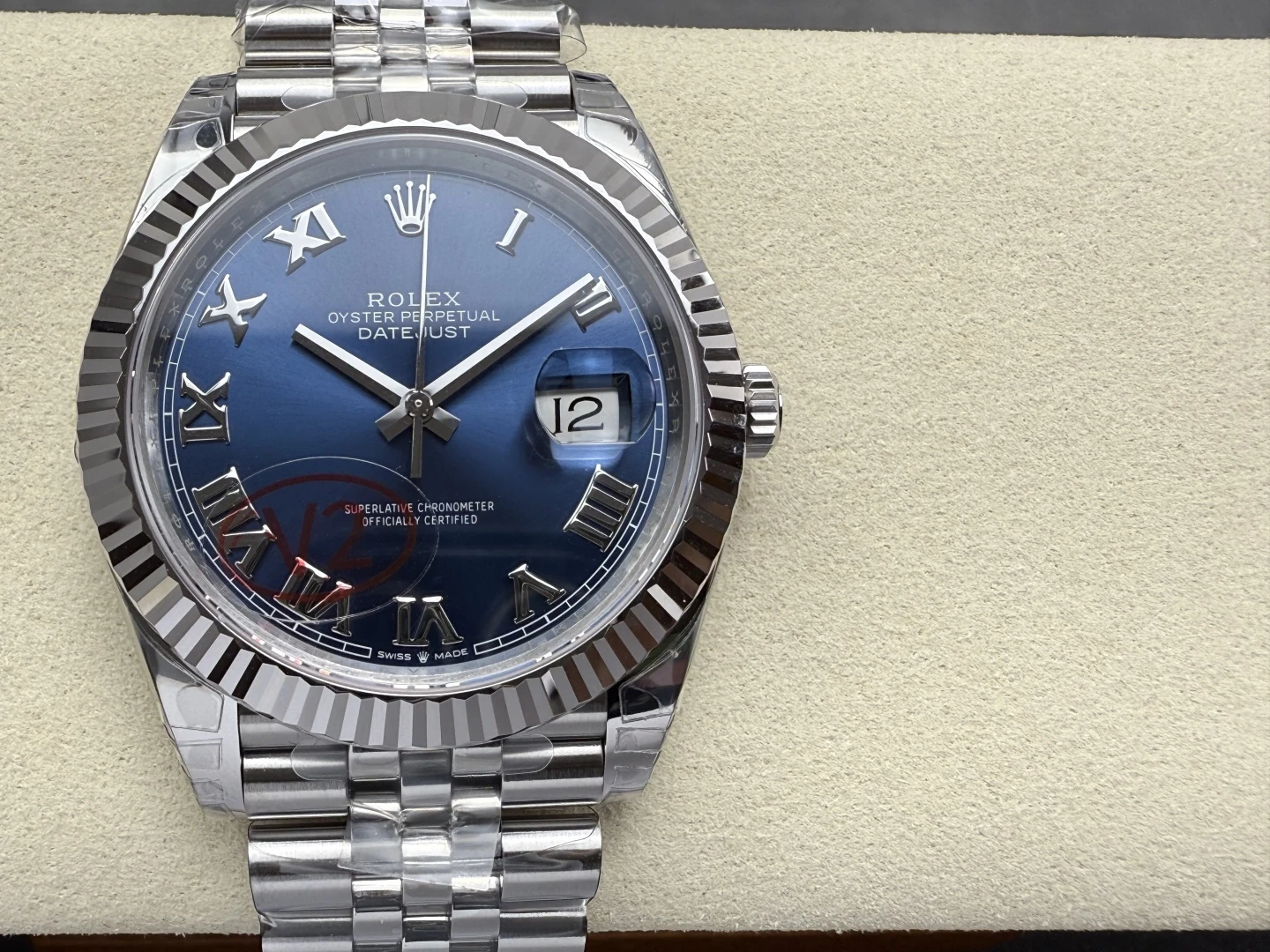 f107f6f09e931f3 AMO Watch