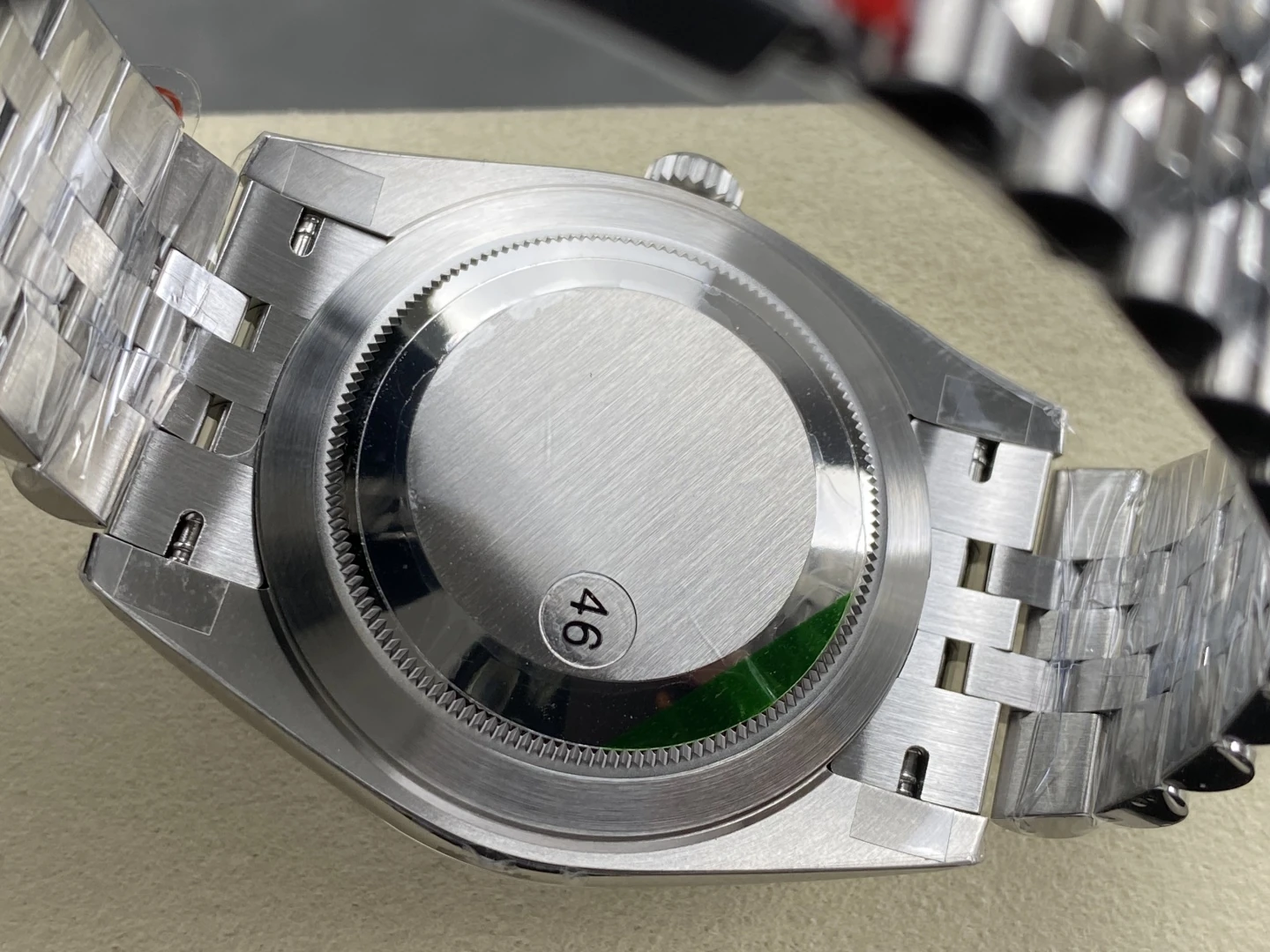 f95c56e3c1d1ec8 AMO Watch